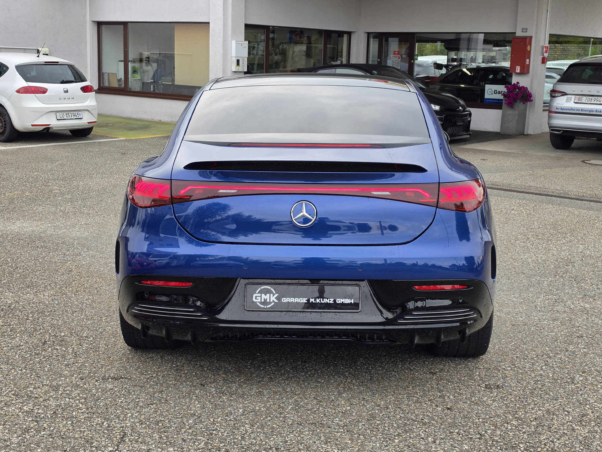 MERCEDES-BENZ EQE 43 AMG 4matic-image-3