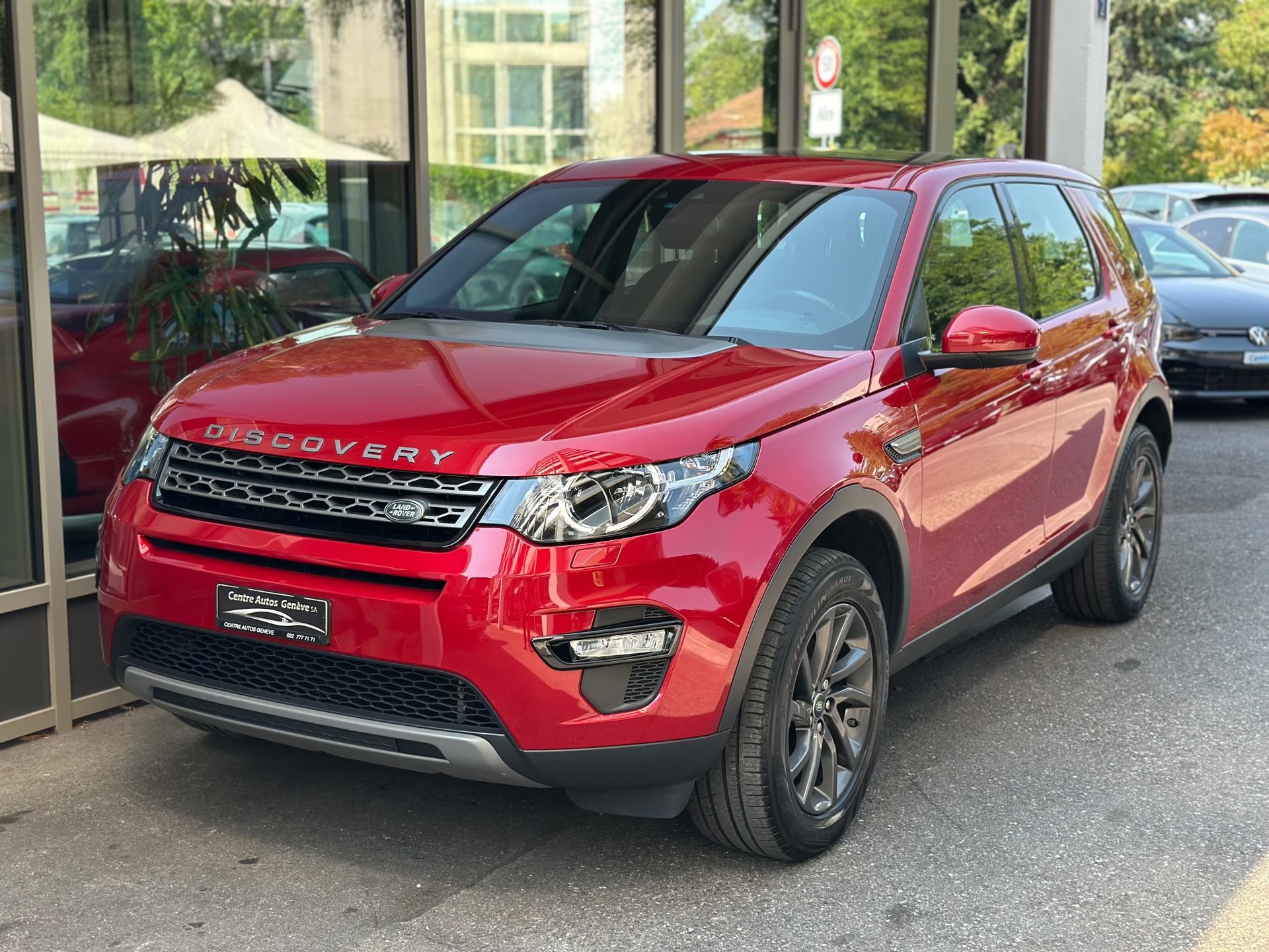 LAND ROVER Discovery Sport 2.0 TD4 Pure-image-1