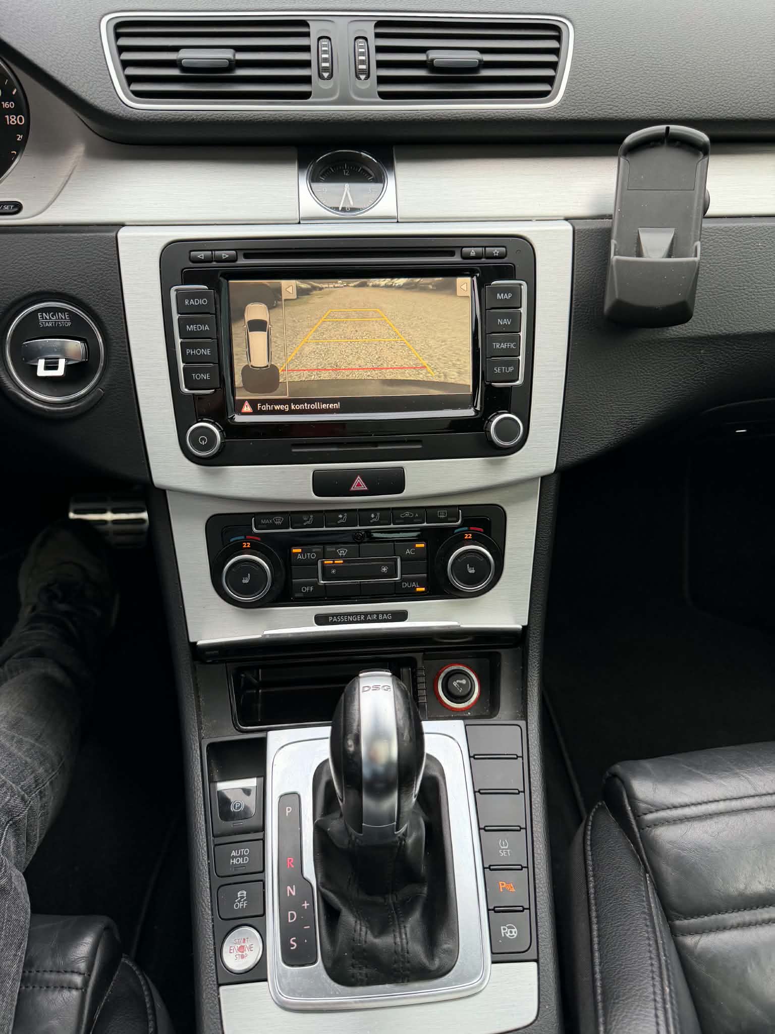 VW Passat Variant 1.8 TSI Highline DSG-image-11