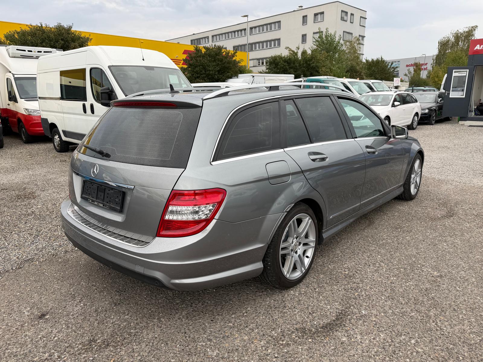 MERCEDES-BENZ C 220 CDI Avantgarde Automatic-image-5