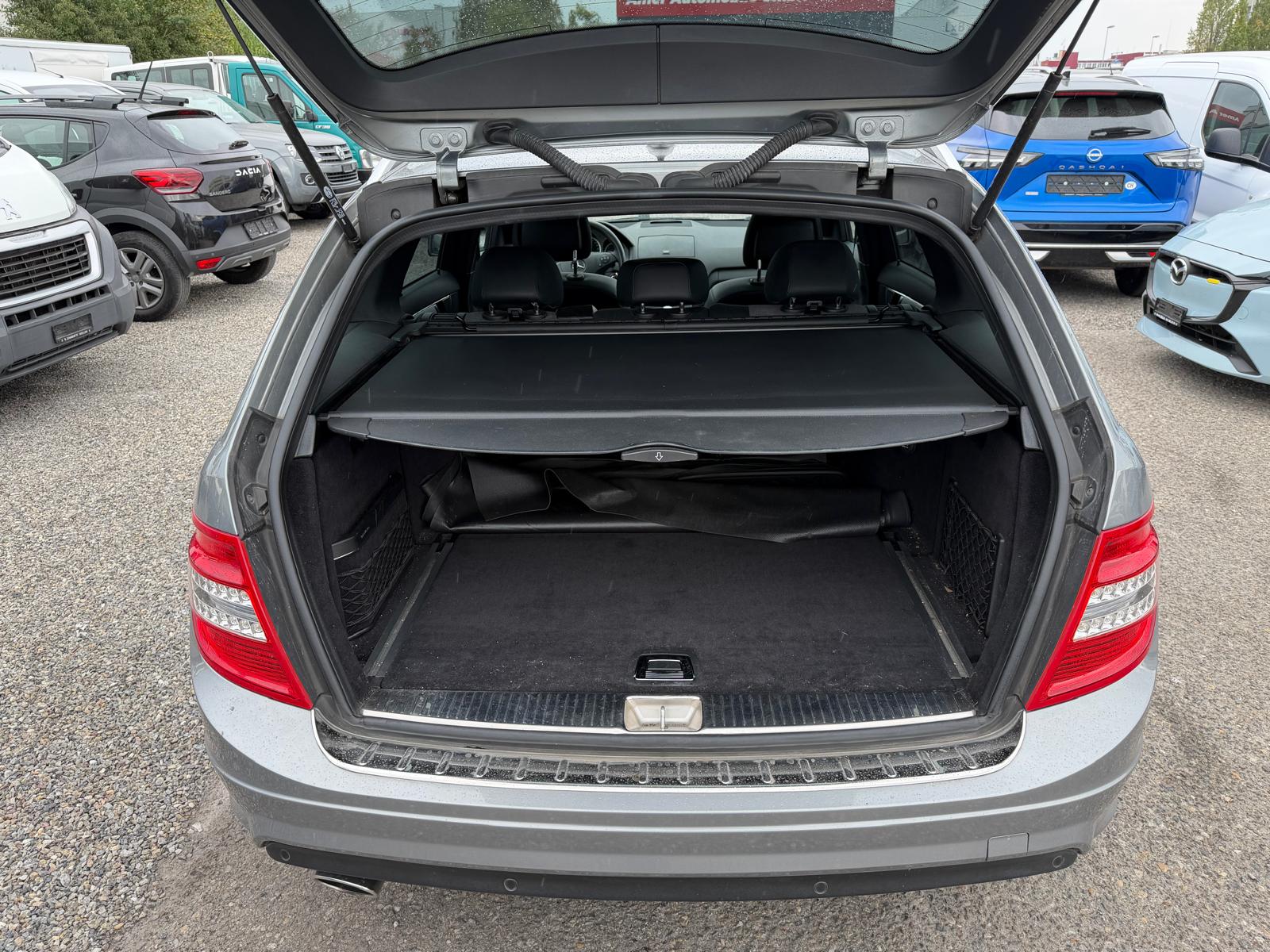 MERCEDES-BENZ C 220 CDI Avantgarde Automatic-image-14