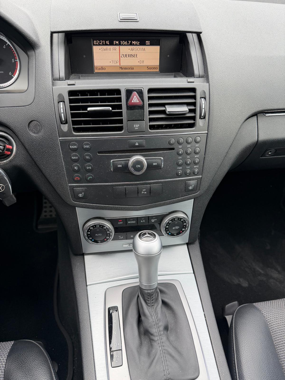 MERCEDES-BENZ C 220 CDI Avantgarde Automatic-image-12
