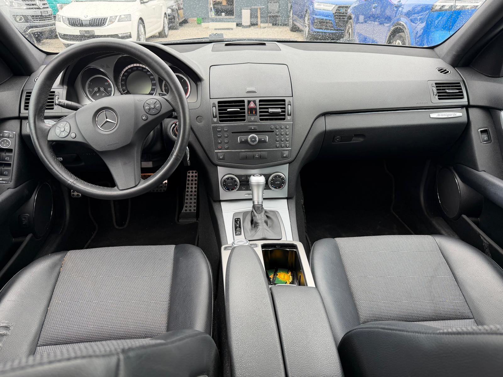 MERCEDES-BENZ C 220 CDI Avantgarde Automatic-image-9