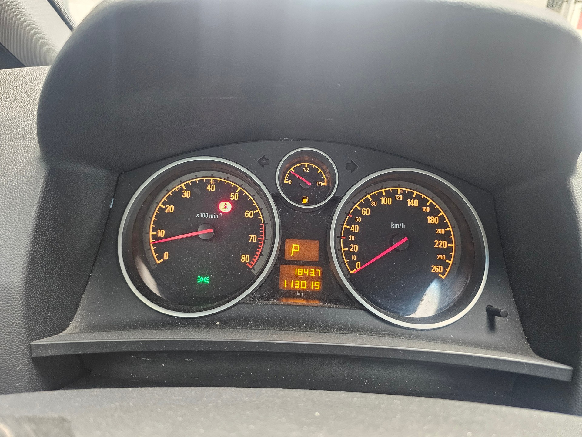OPEL Zafira 2.2i 16V Cosmo Automatic-image-12