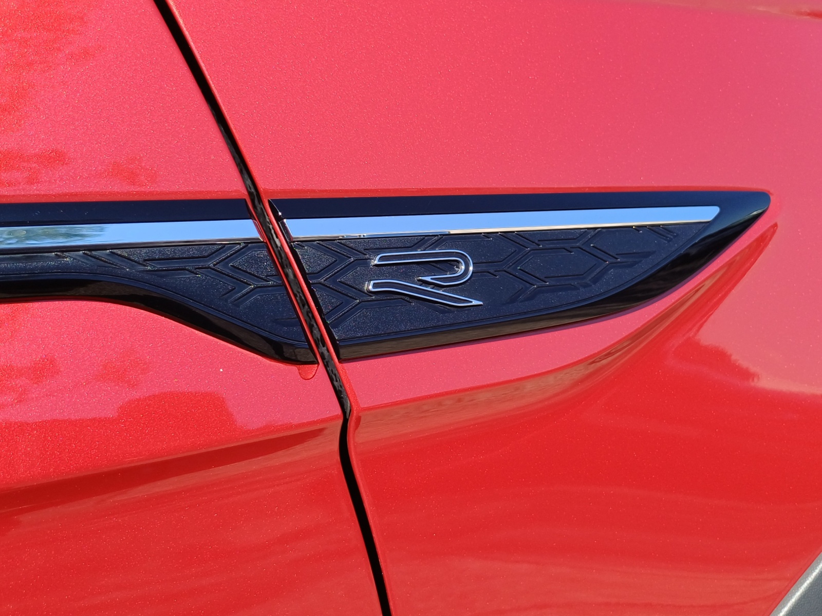 VW Taigo 1.5 TSI R-Line DSG-image-13