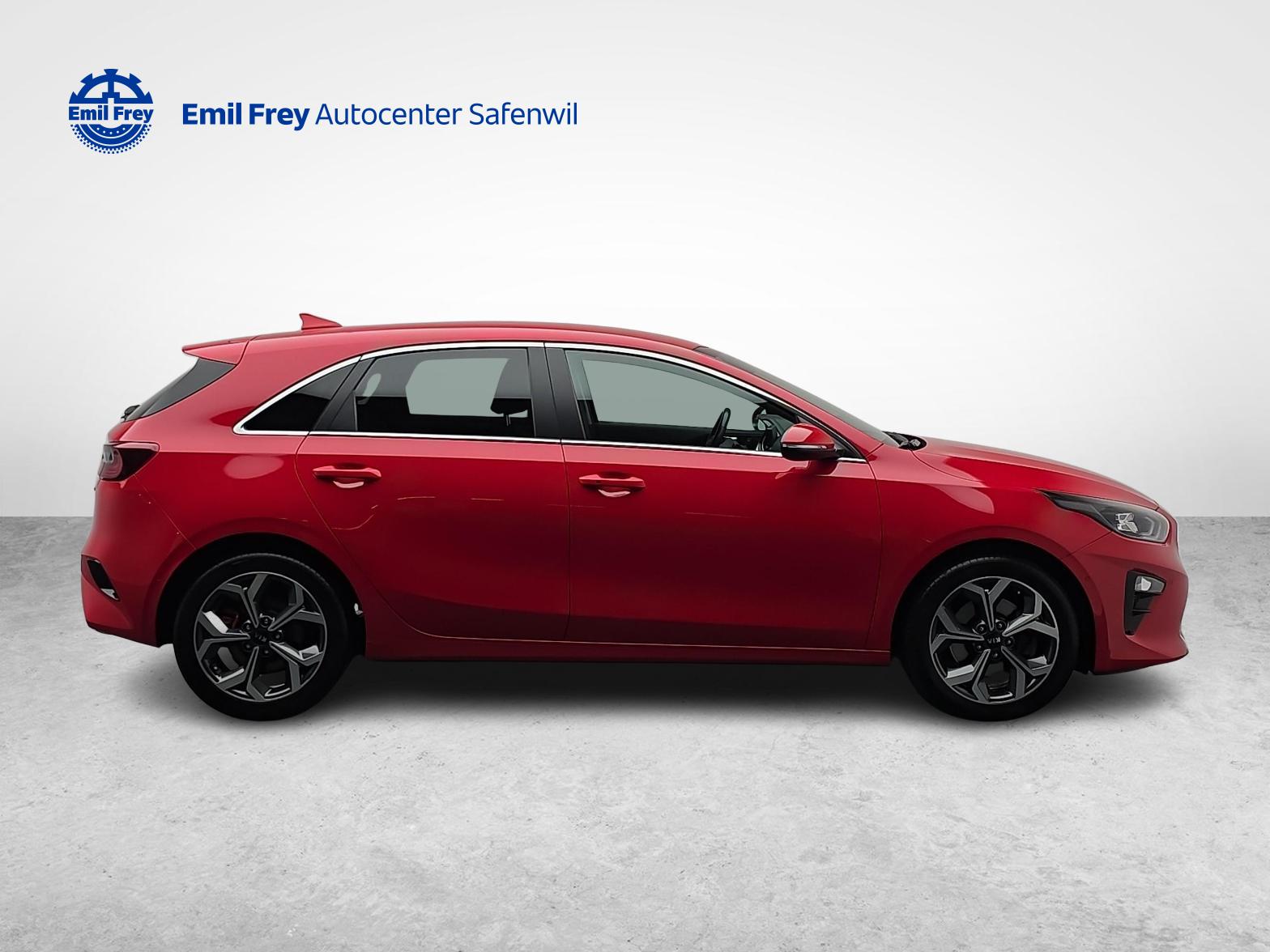KIA Ceed Sportswagon 1.6 GDi Swiss Eco Edition-image-5