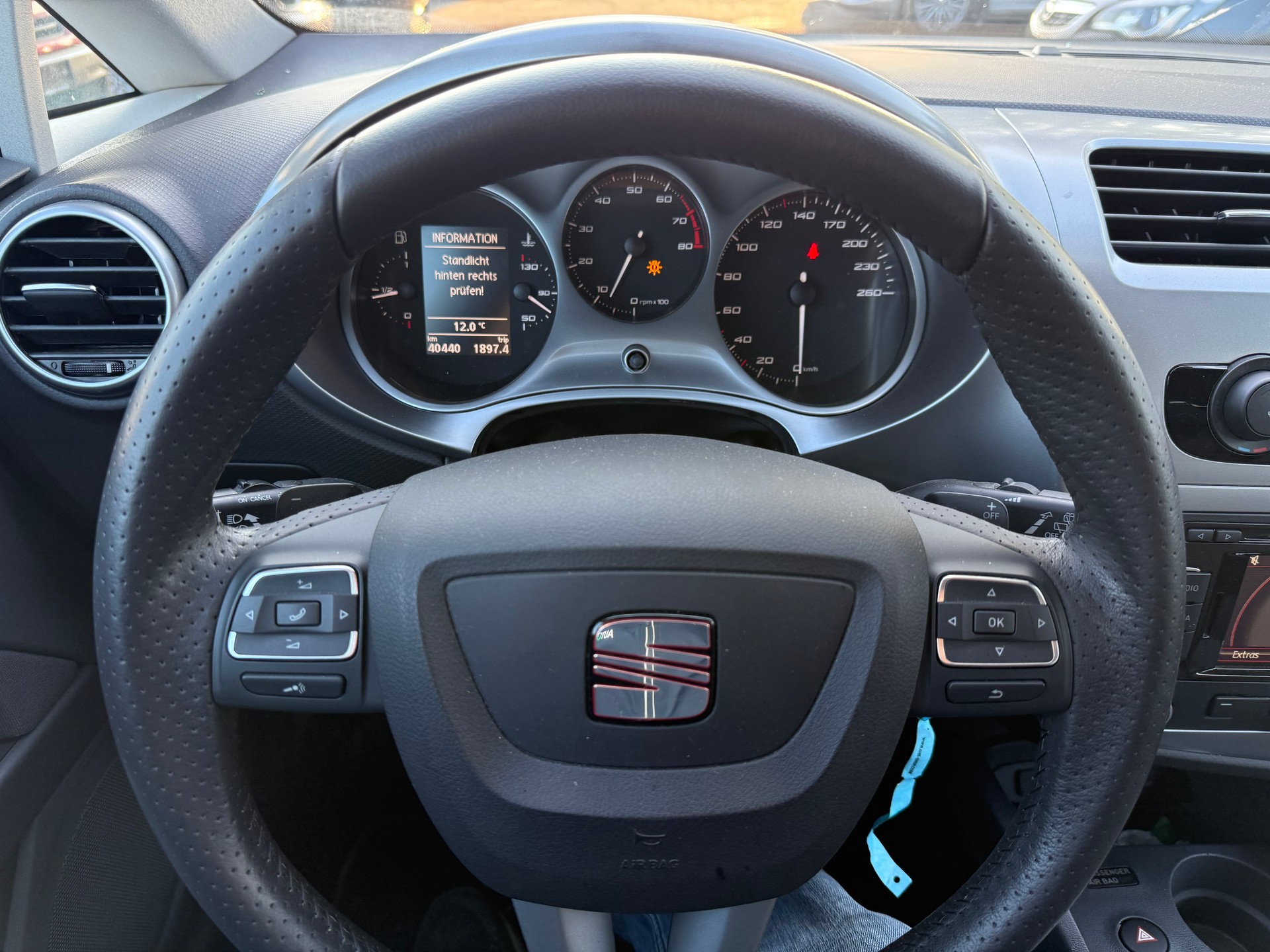 SEAT Leon 1.8 TSI Style DSG-image-12
