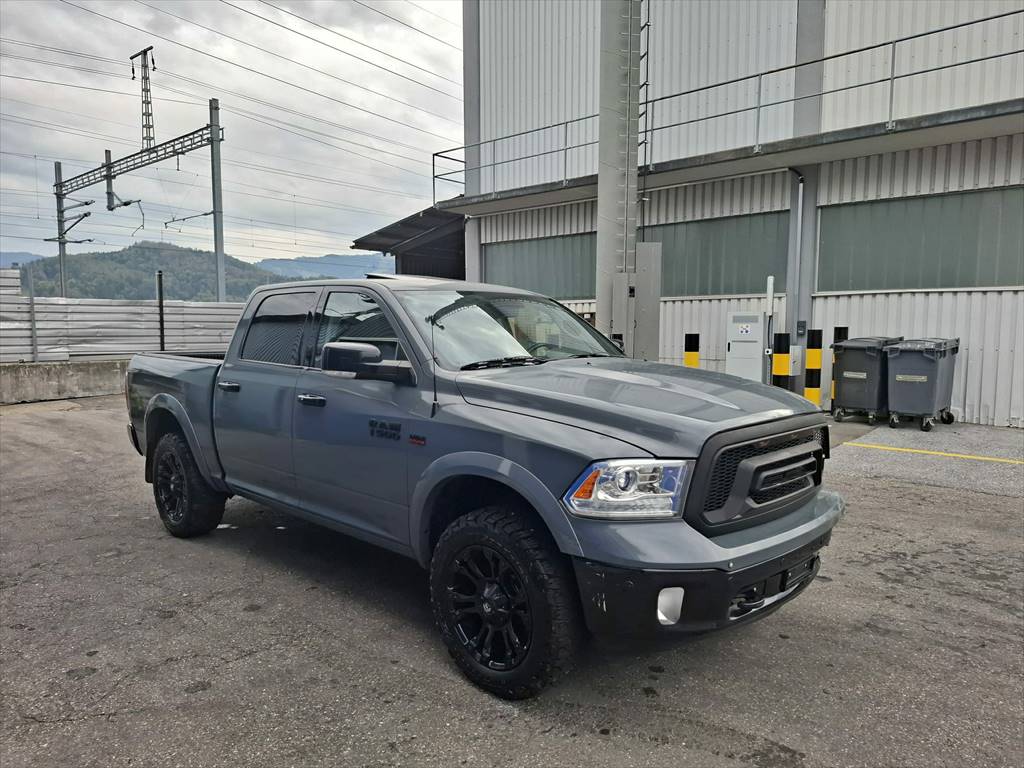 DODGE RAM 1500 Laramie-image-6