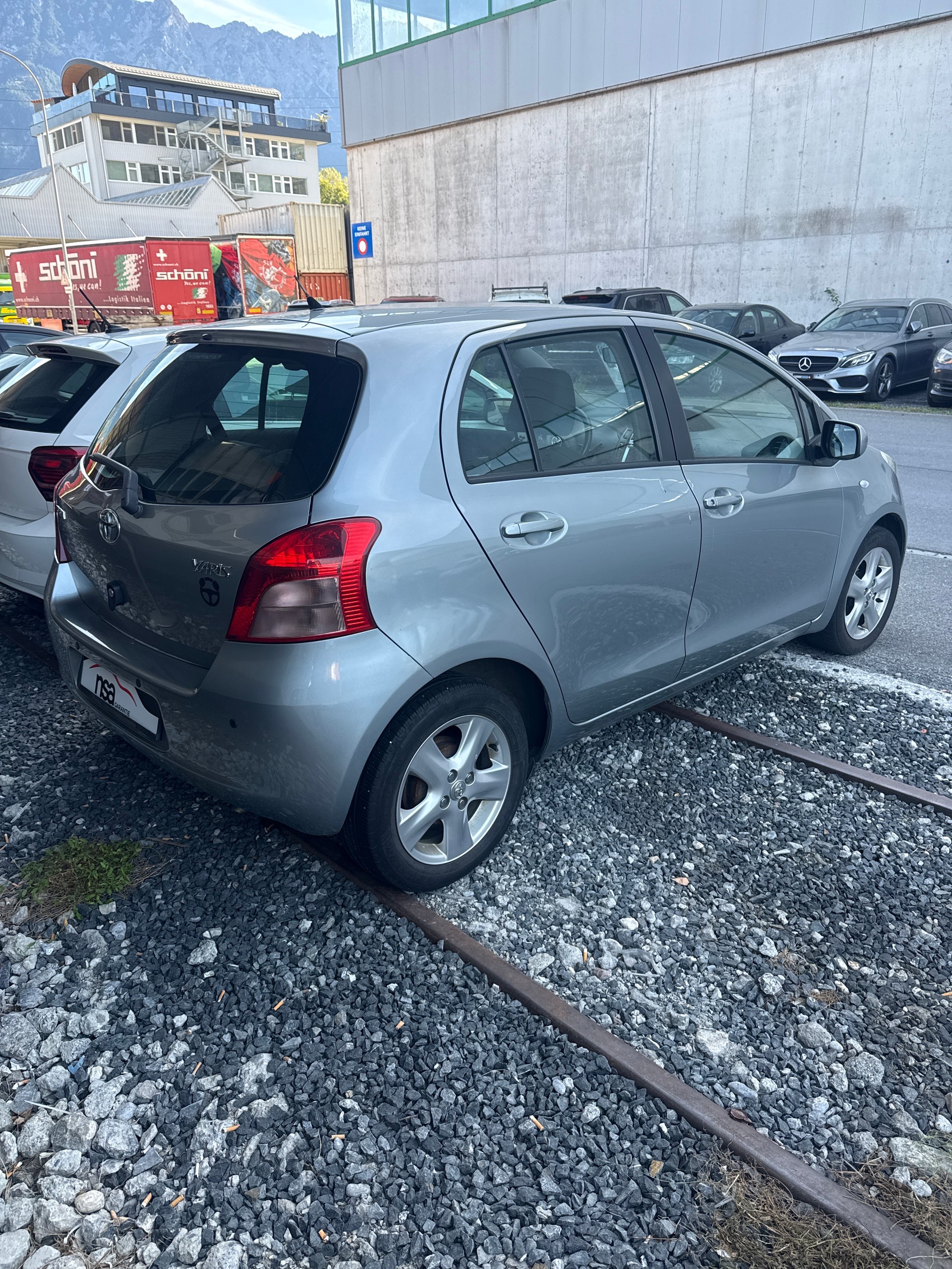 TOYOTA Yaris 1.3 Linea Sol -AUTOMAT-image-2