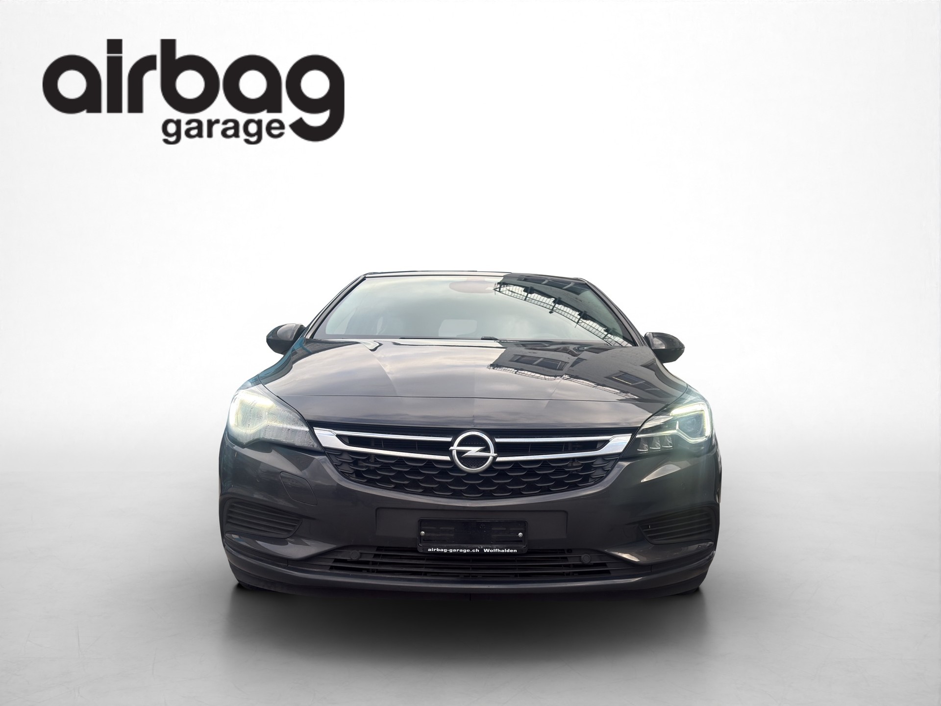 OPEL Astra 1.4i Turbo Enjoy Automatic-image-0