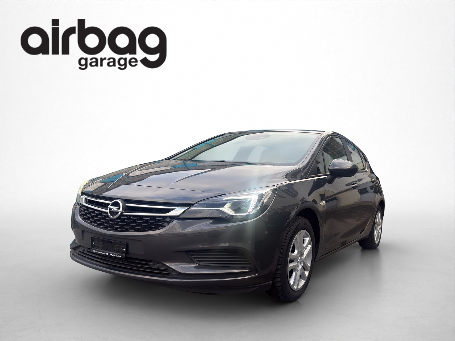 OPEL Astra 1.4i Turbo Enjoy Automatic-image-1