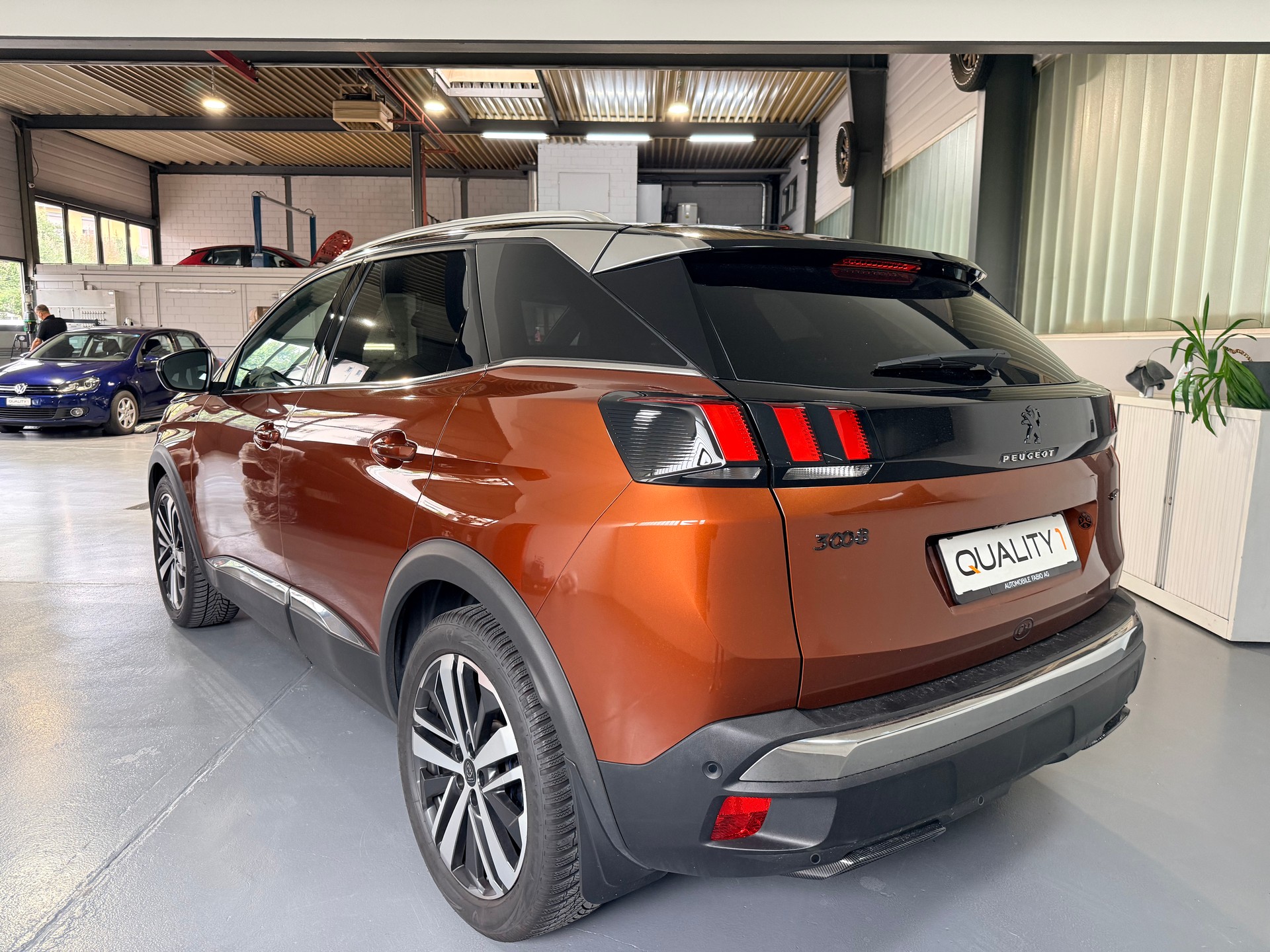PEUGEOT 3008 2.0 BlueHDi GT EAT-image-5