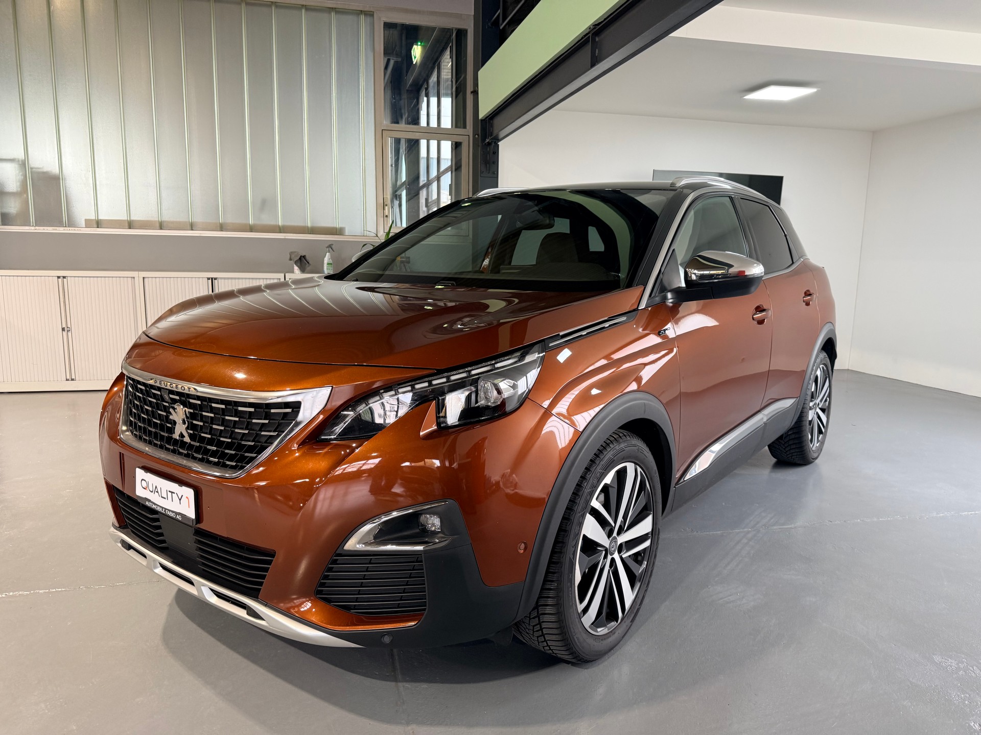 PEUGEOT 3008 2.0 BlueHDi GT EAT-image-3