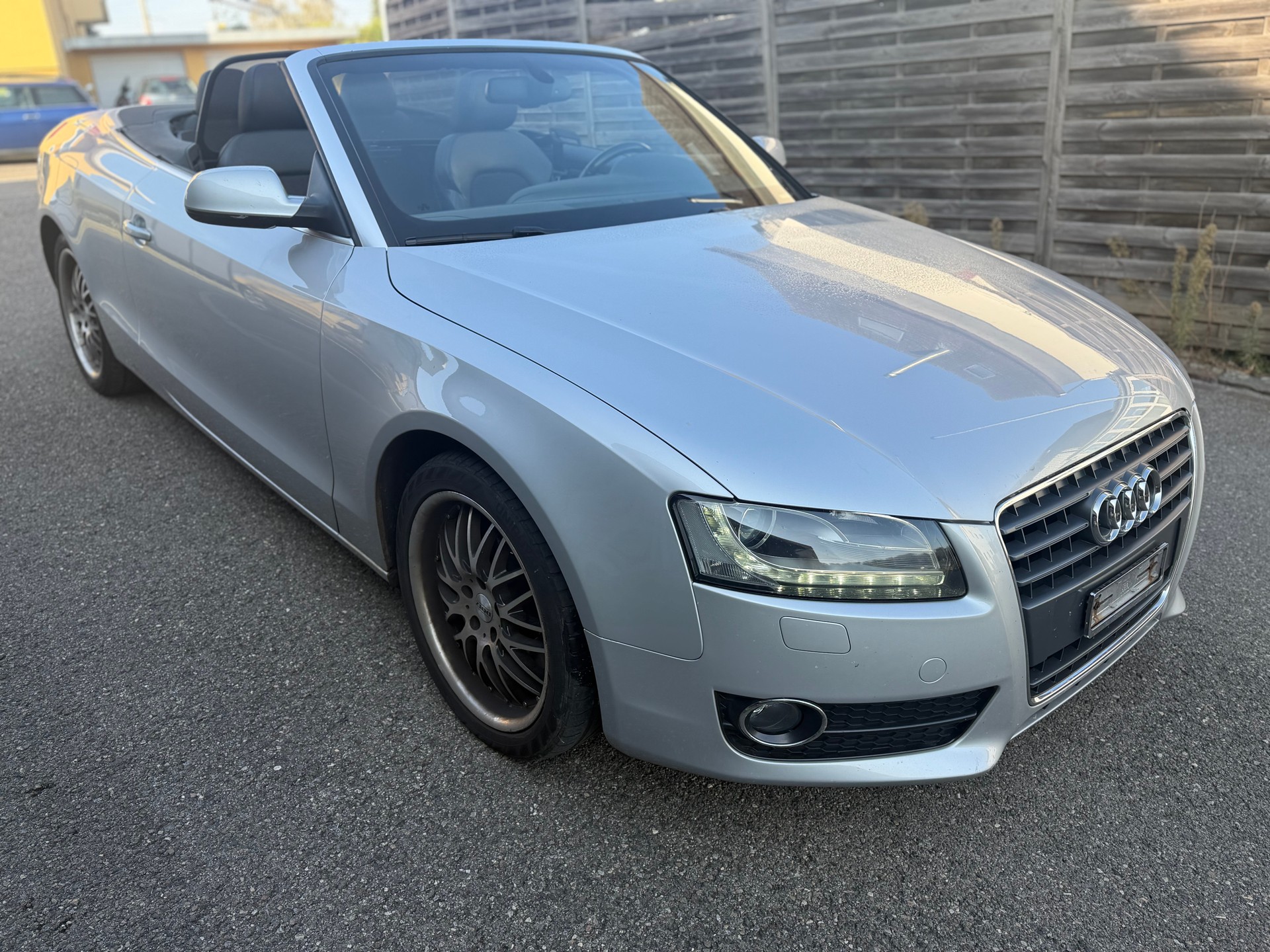 AUDI A5 Cabriolet 2.0 TFSI multitronic-image-2