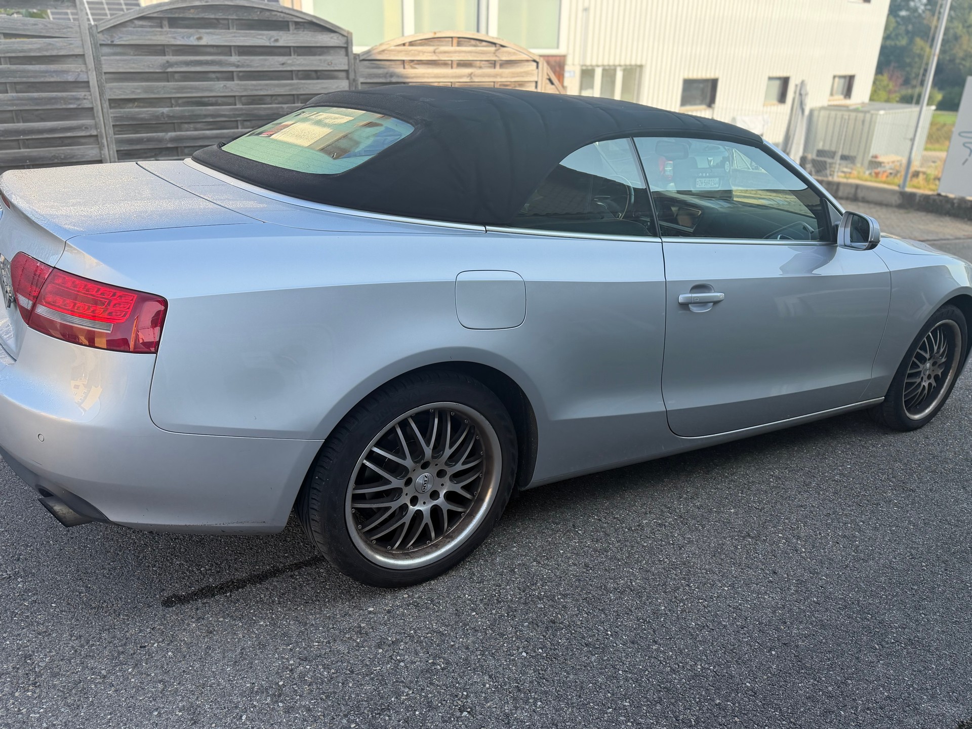AUDI A5 Cabriolet 2.0 TFSI multitronic-image-13