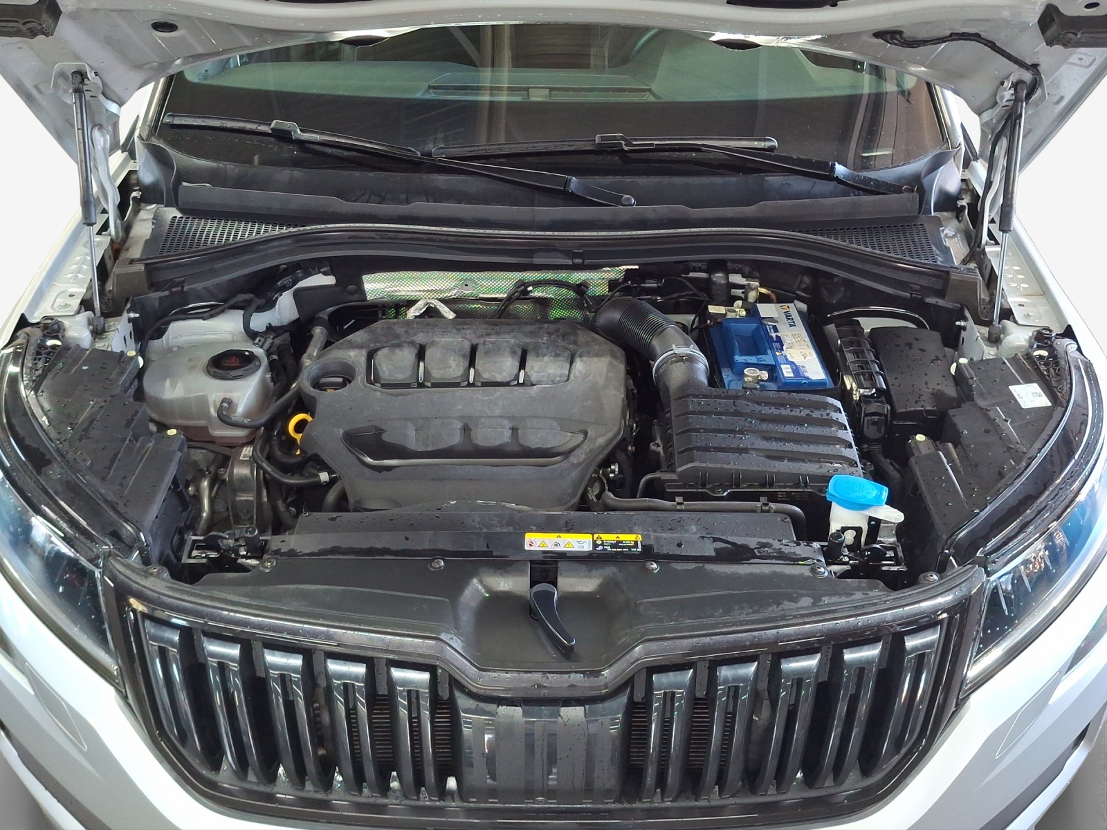 SKODA Kodiaq 2.0 TSI 4x4 SportLine-image-15