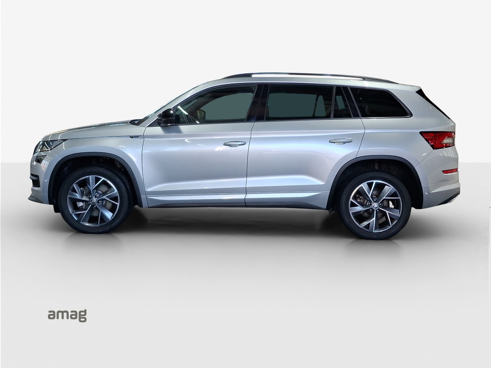 SKODA Kodiaq 2.0 TSI 4x4 SportLine-image-1