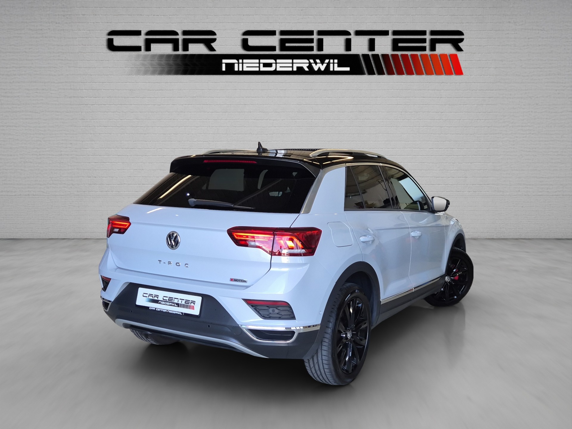 VW T-Roc 2.0 TSI Sport DSG 4Motion-image-1