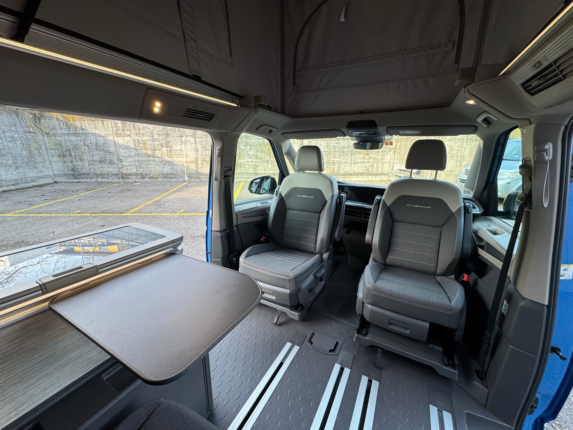VW 2.0 TDI Ocean Liberty DSG-image-11