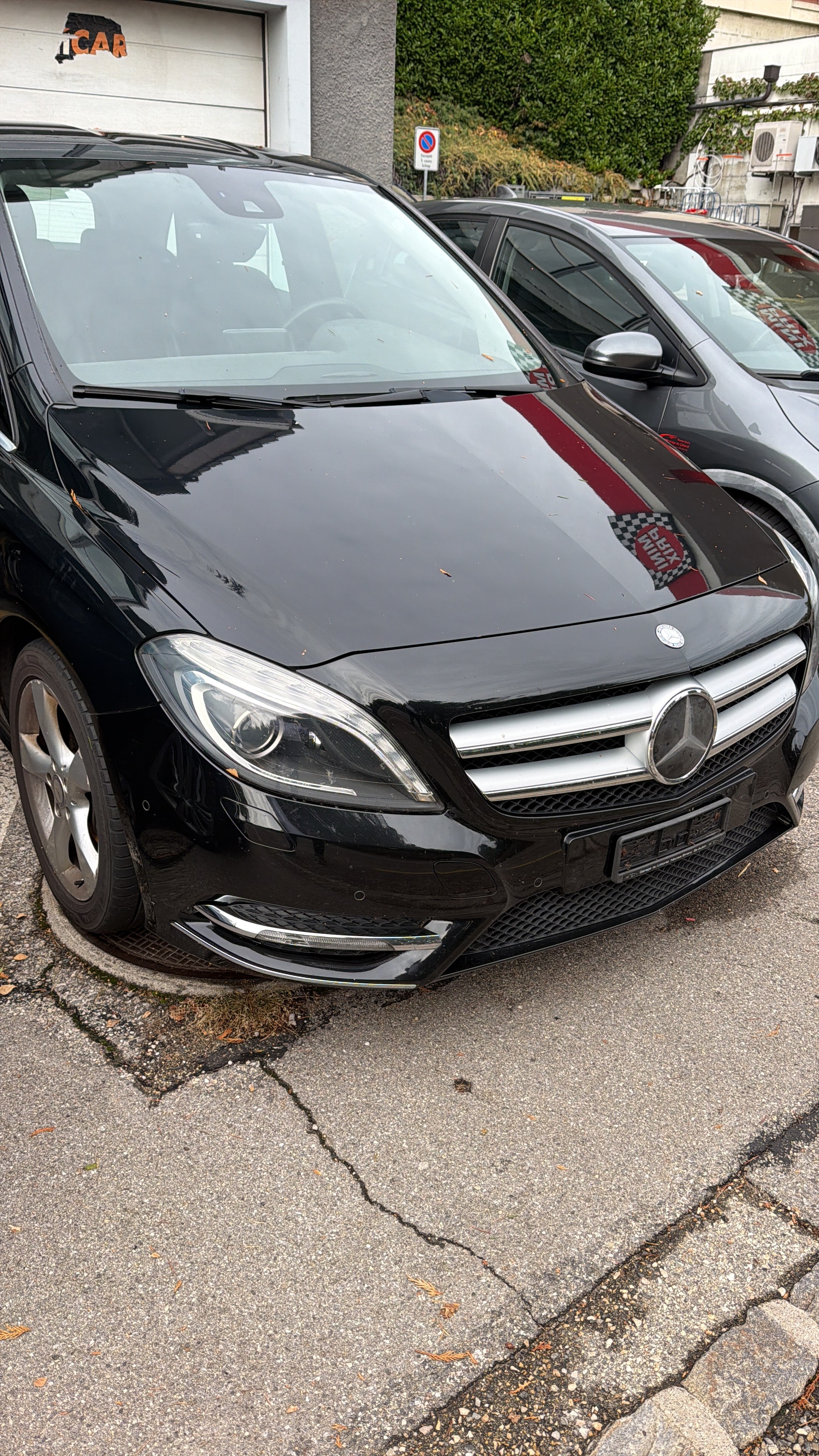 Car photo
