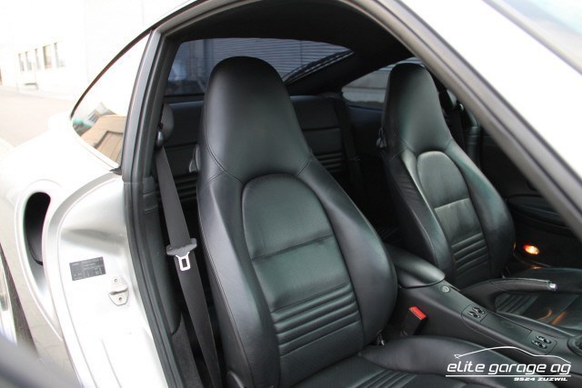 PORSCHE 911 Turbo-image-4