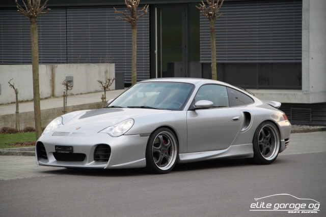 PORSCHE 911 Turbo-image-0