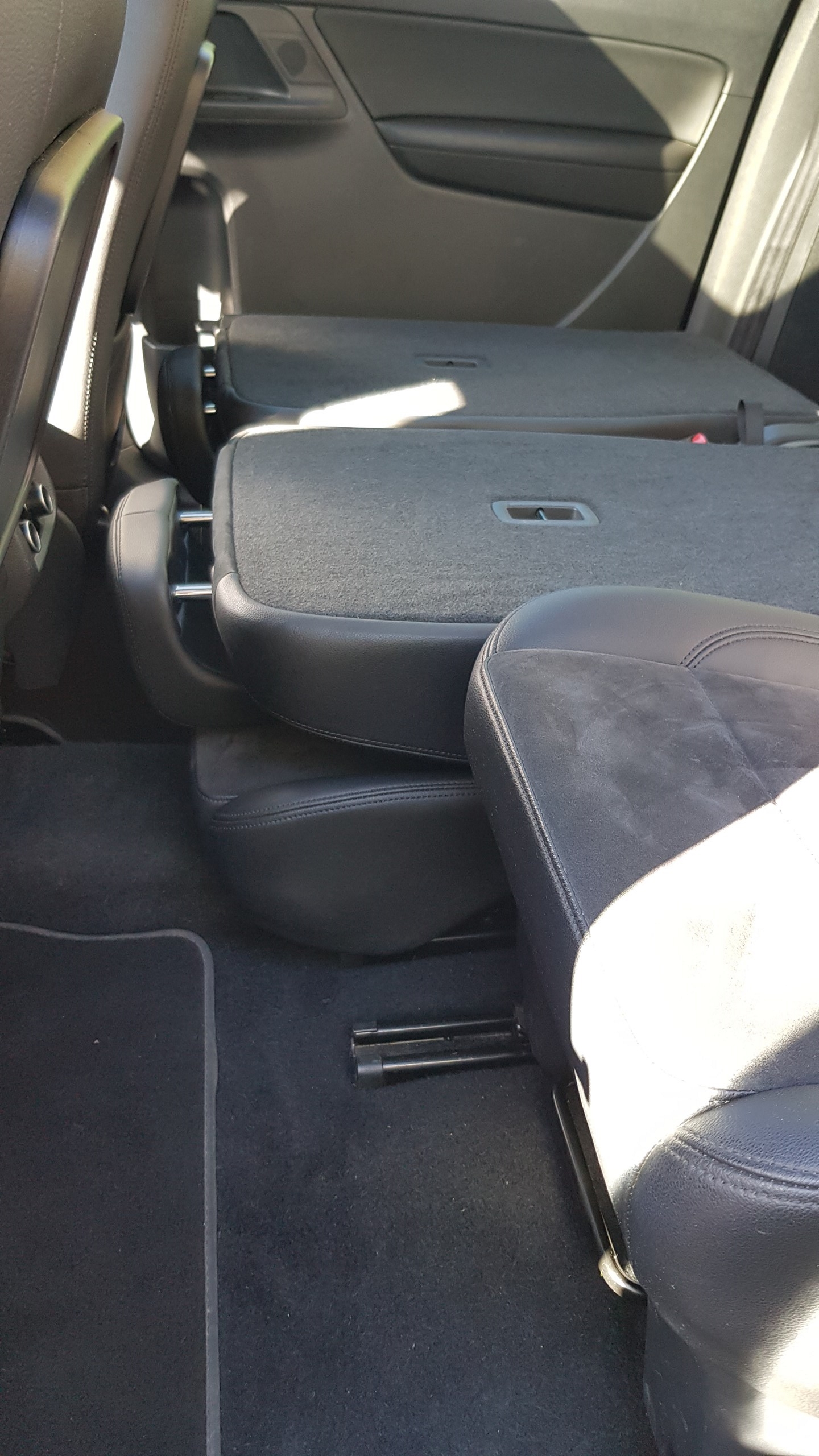 SEAT Alhambra 2.0 TDI Style 4Drive-image-11
