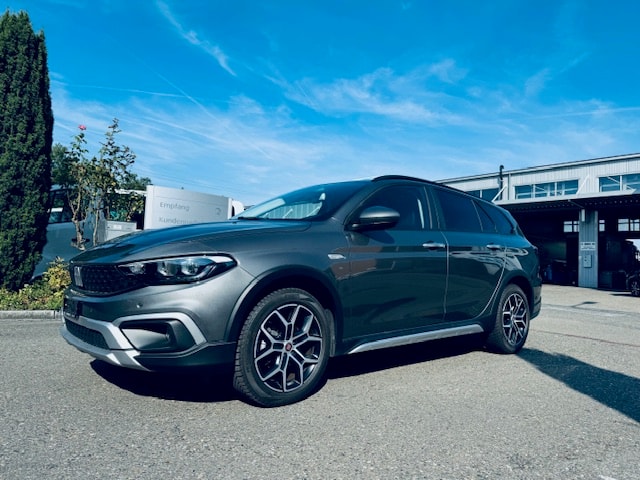 FIAT Tipo 1.5 Hybrid Station Wagon Swiss Edition Cross