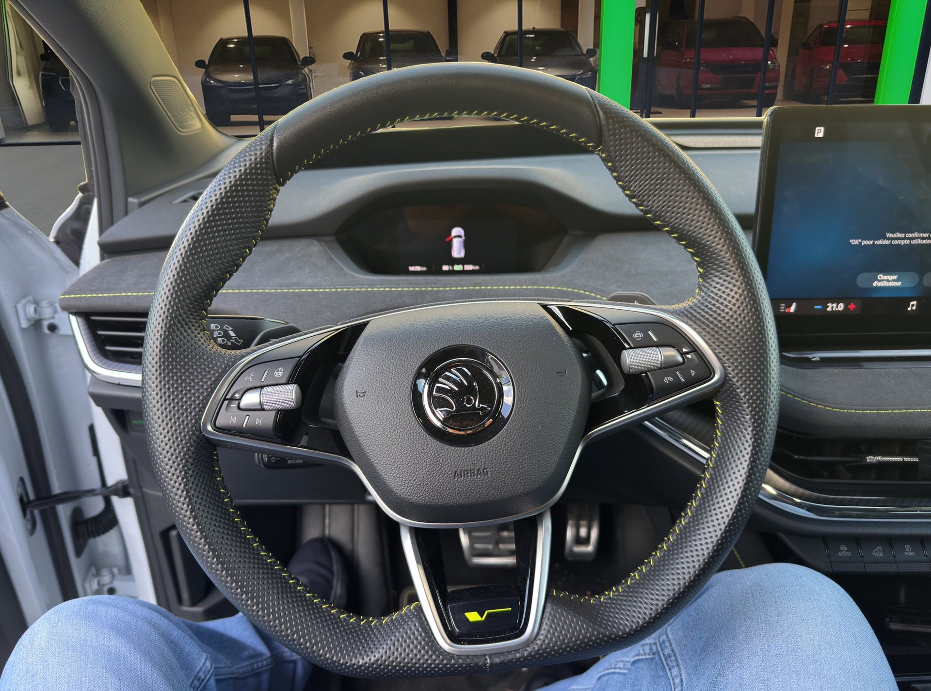 SKODA Enyaq RS 4x4-image-9