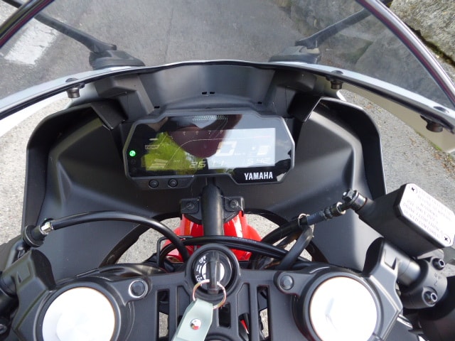 YAMAHA R 125-image-4