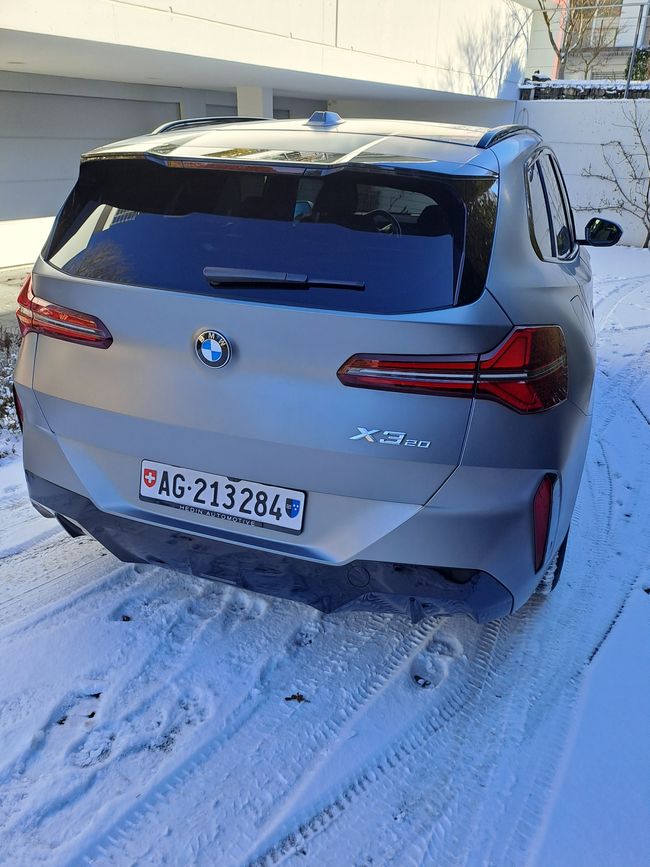 BMW X3 xDrive 20i M Sport Pro Individual-image-5