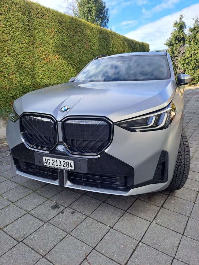 BMW X3 xDrive 20i M Sport Pro Individual-image-14