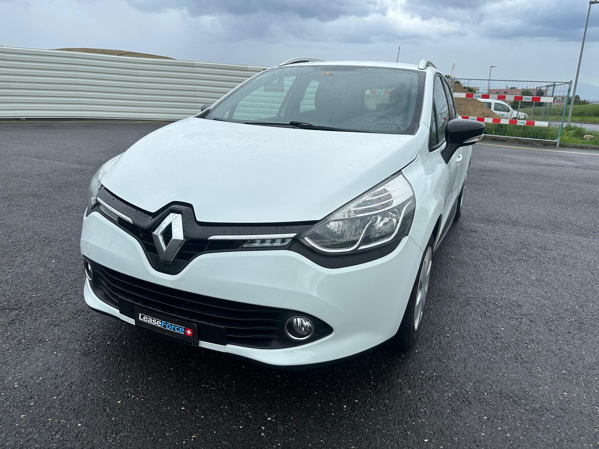 RENAULT Clio Grandtour 0.9 12V Expression-image-20