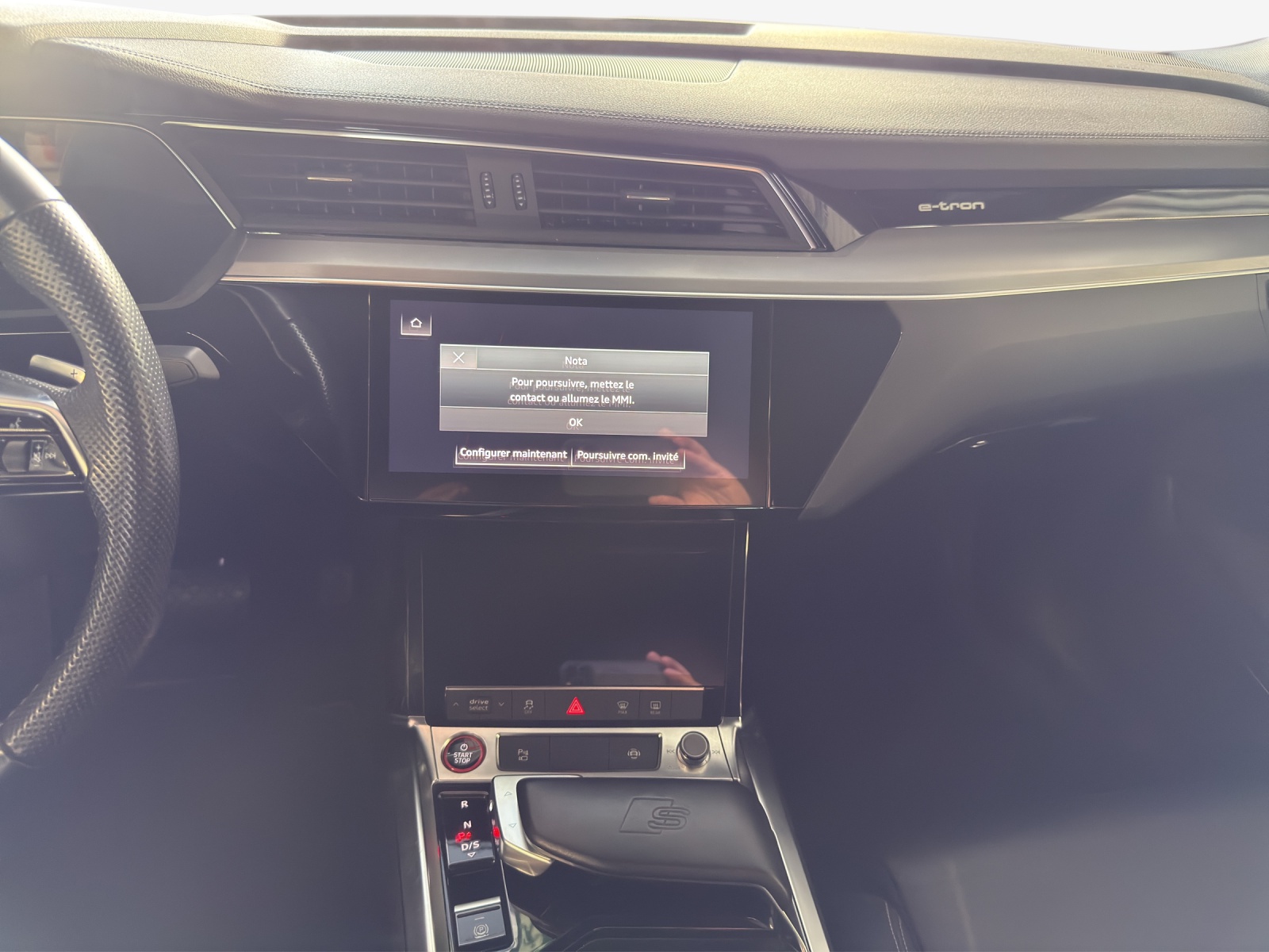AUDI e-tron S Sportback quattro-image-9