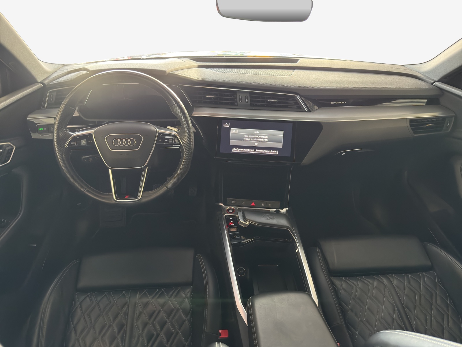 AUDI e-tron S Sportback quattro-image-10