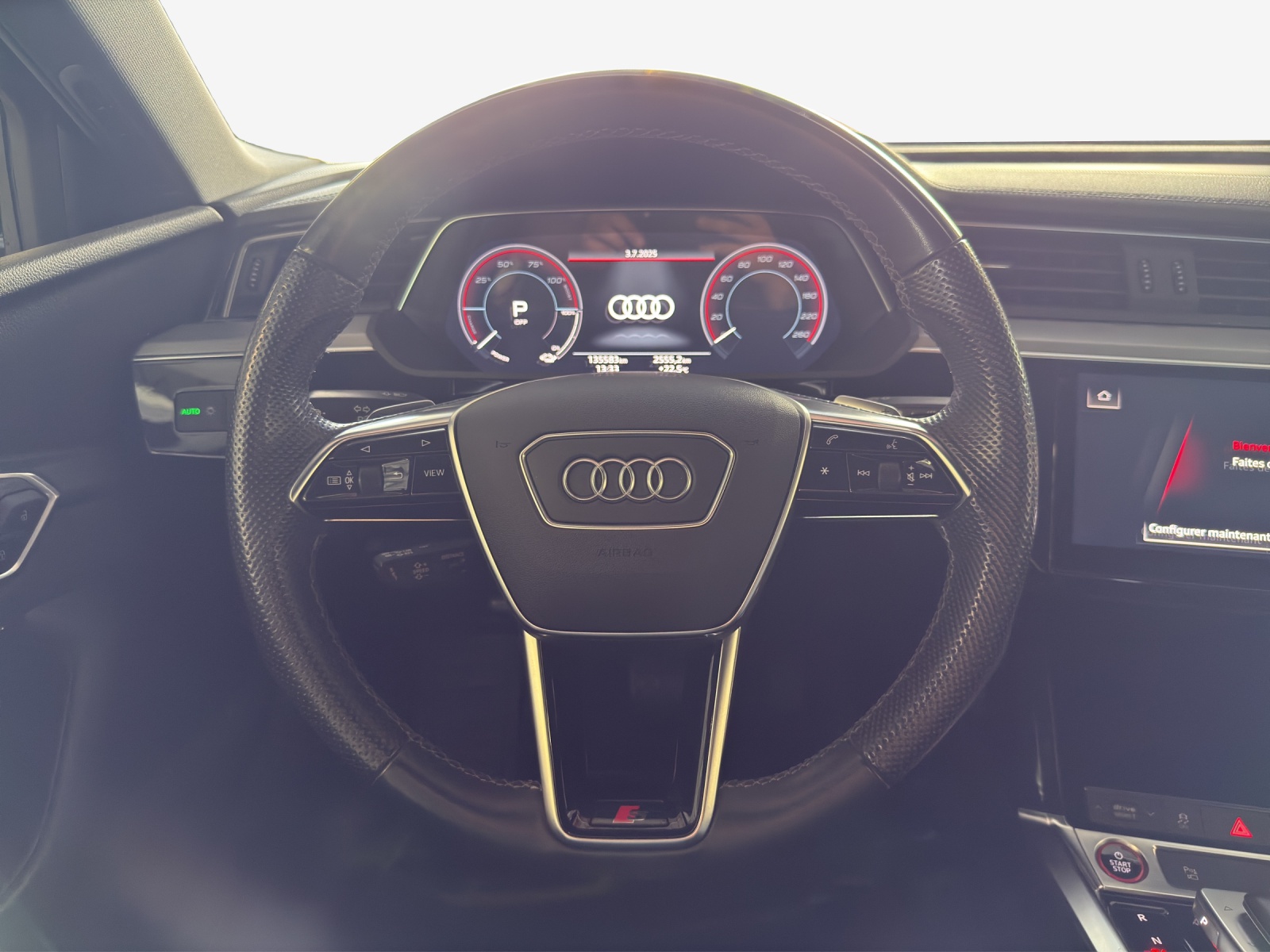 AUDI e-tron S Sportback quattro-image-8