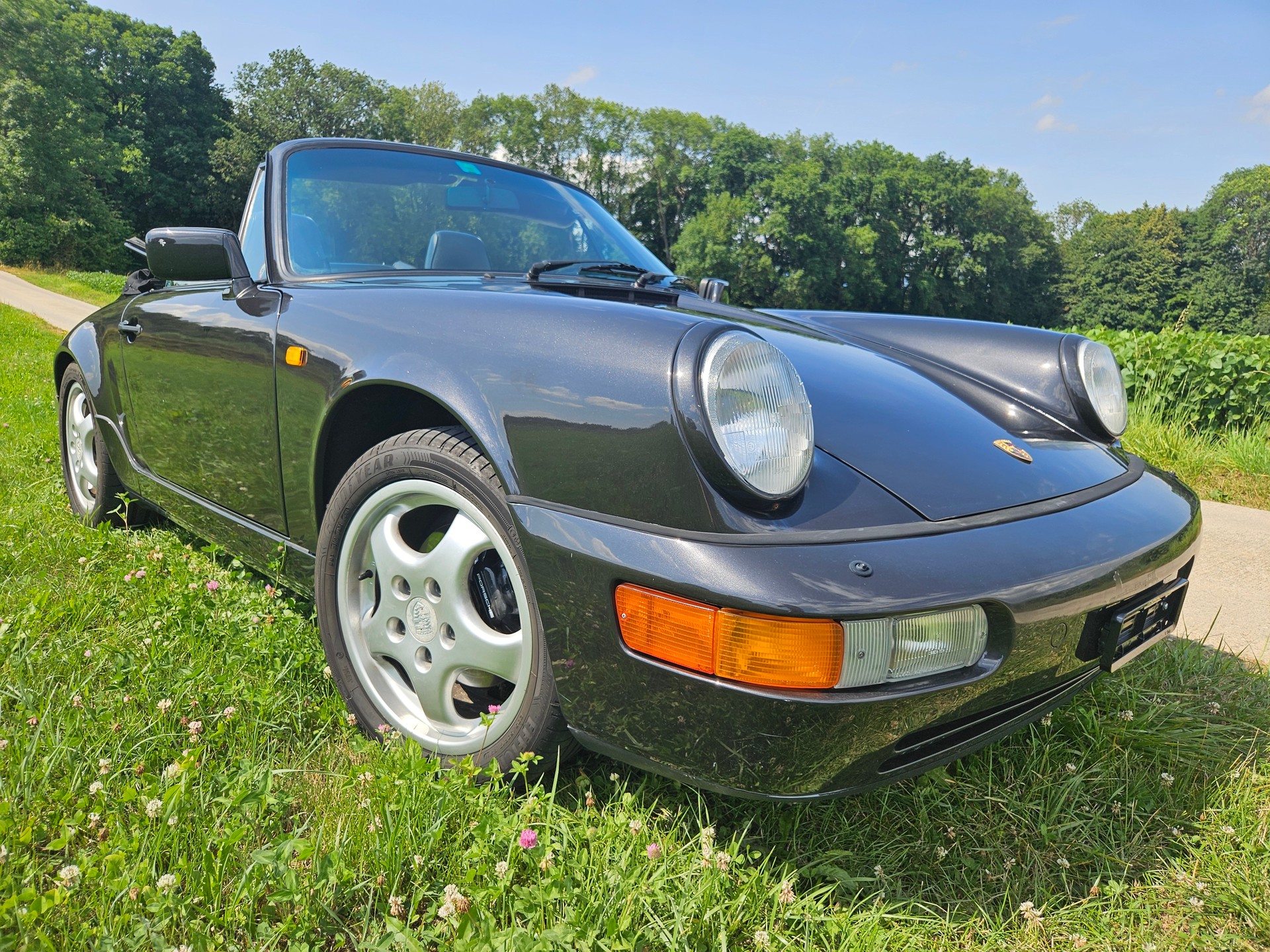PORSCHE 911 Carrera 4 Cabrio-image-4