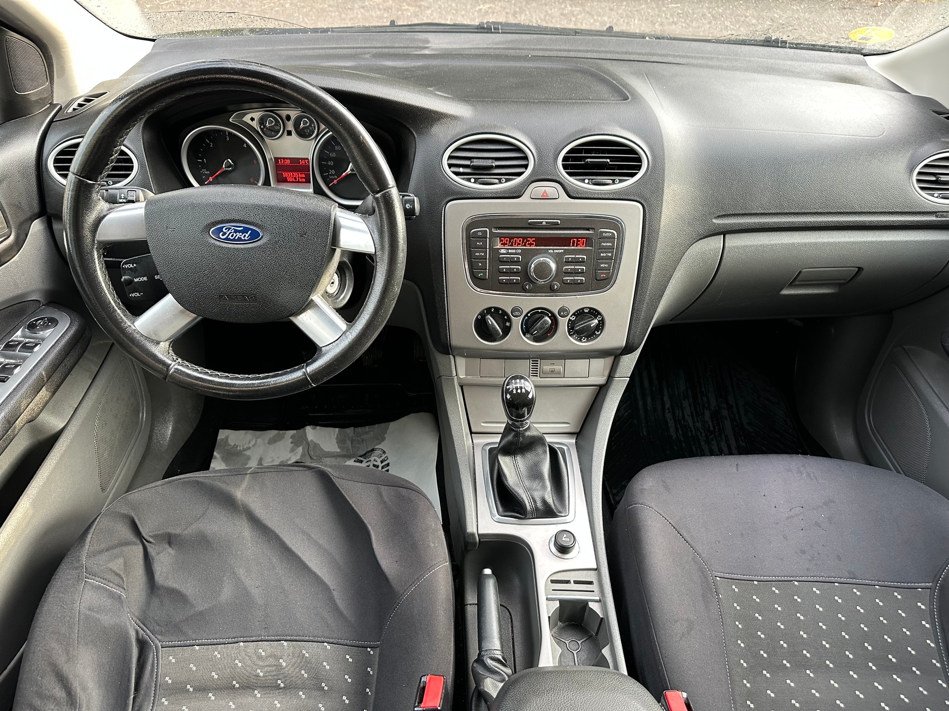 FORD Focus 1.6 TDCi Carving-image-9