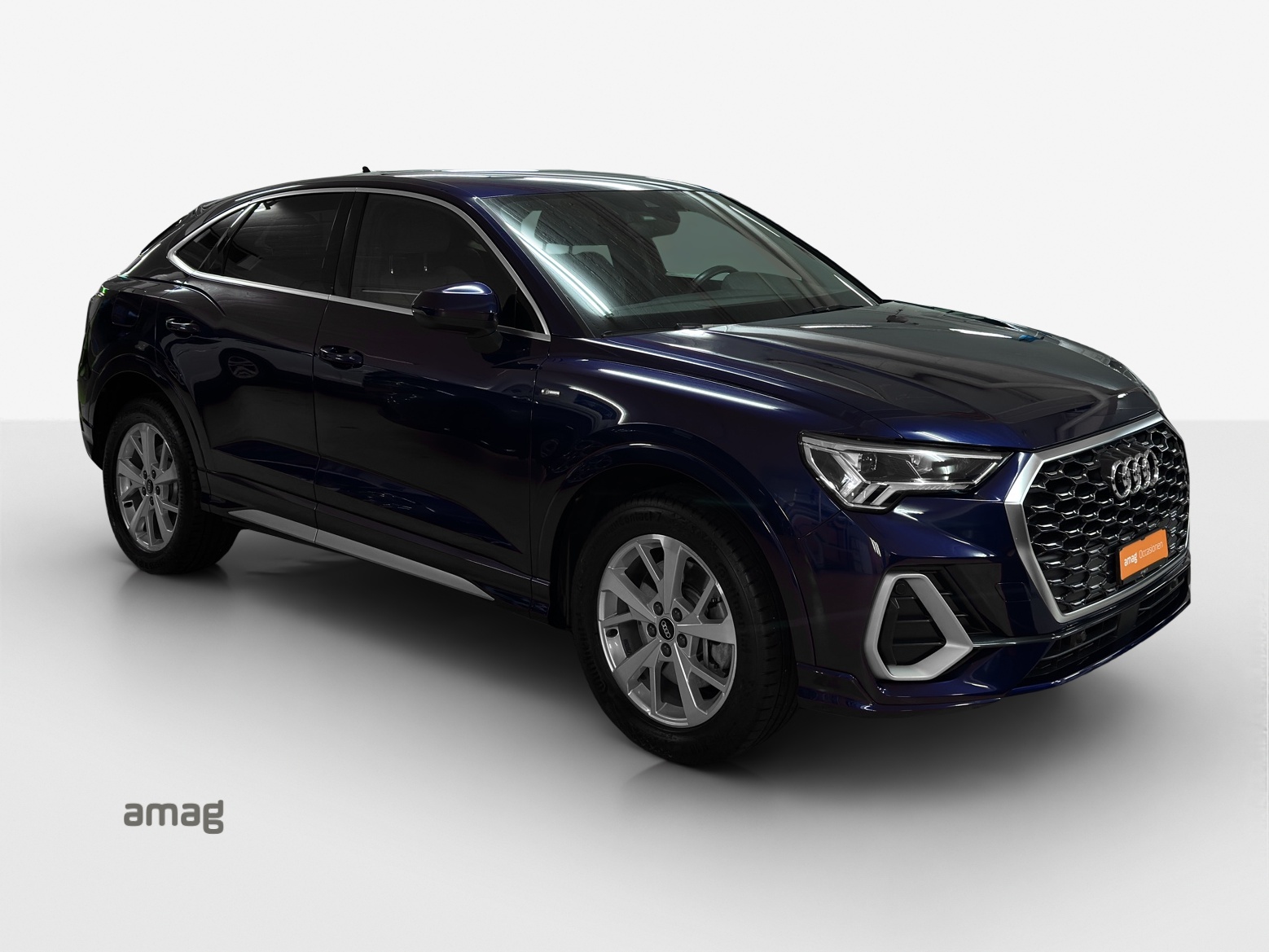 AUDI Q3 Sportback 45 TFSI e S line Attraction S-tronic-image-6