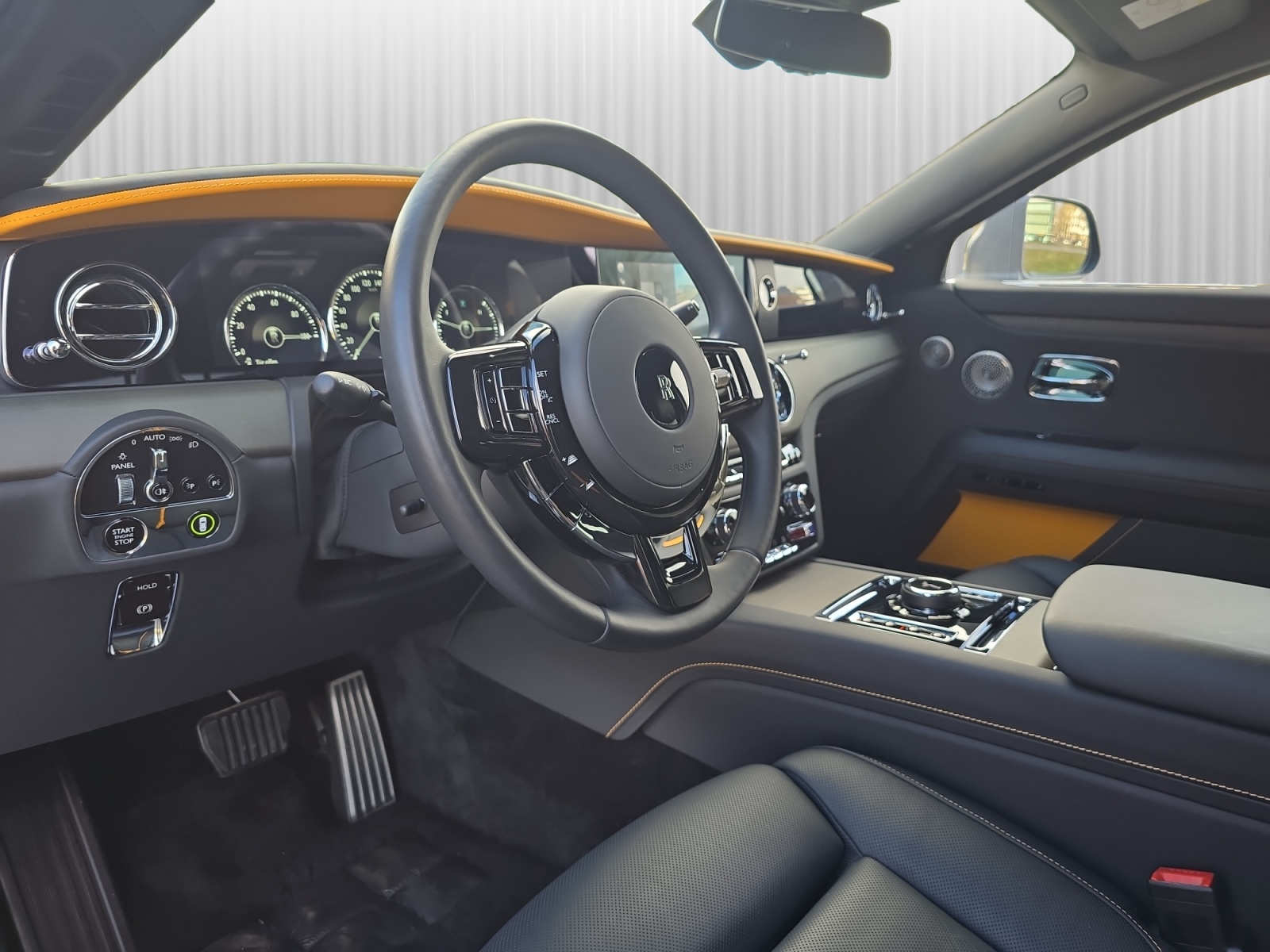 ROLLS-ROYCE Ghost - Schmohl-Auslieferung - RR Provenance 24 Monaten Garantie und Service-image-8