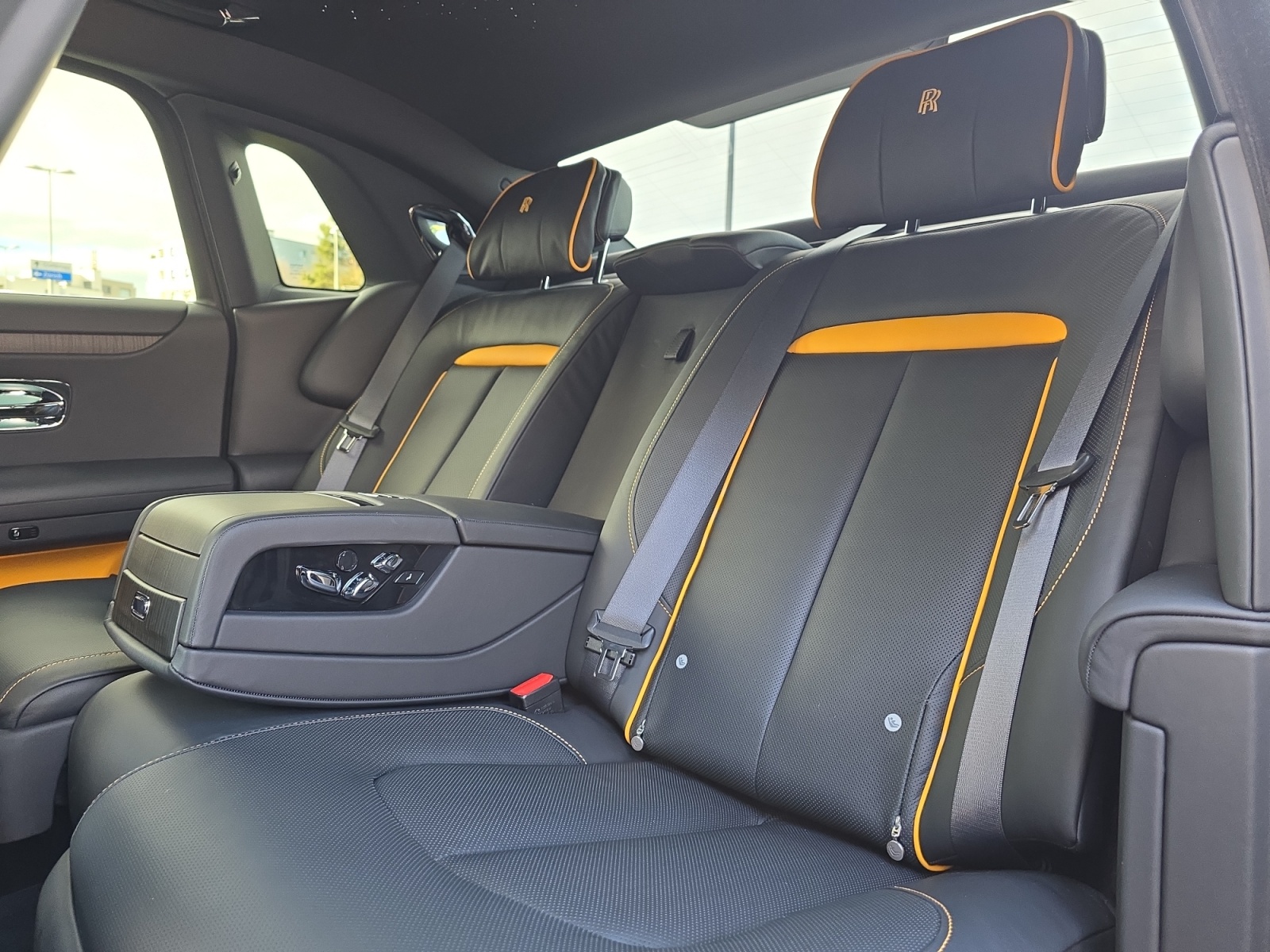 ROLLS-ROYCE Ghost - Schmohl-Auslieferung - RR Provenance 24 Monaten Garantie und Service-image-12