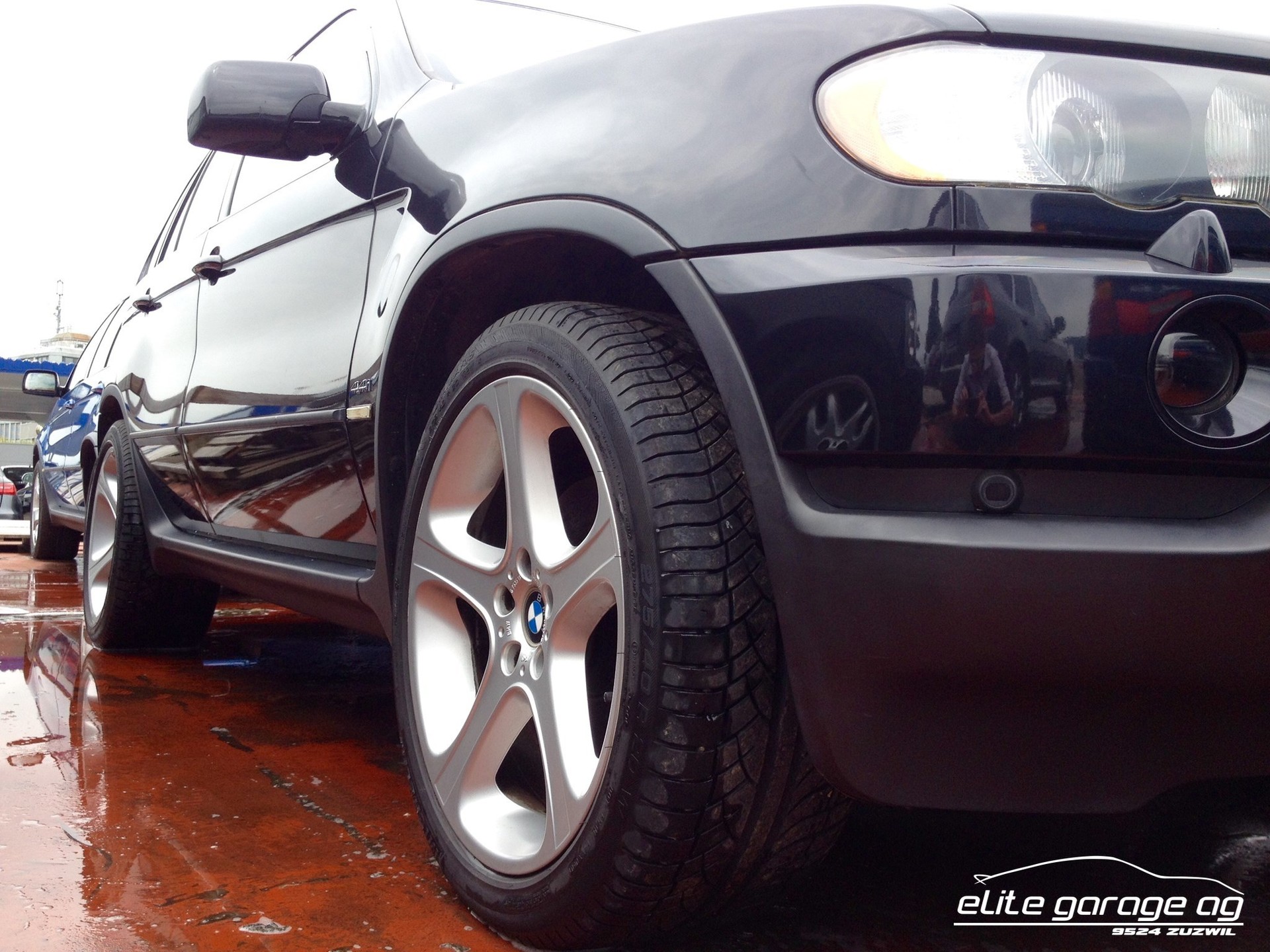 BMW X5 4.4i-image-7