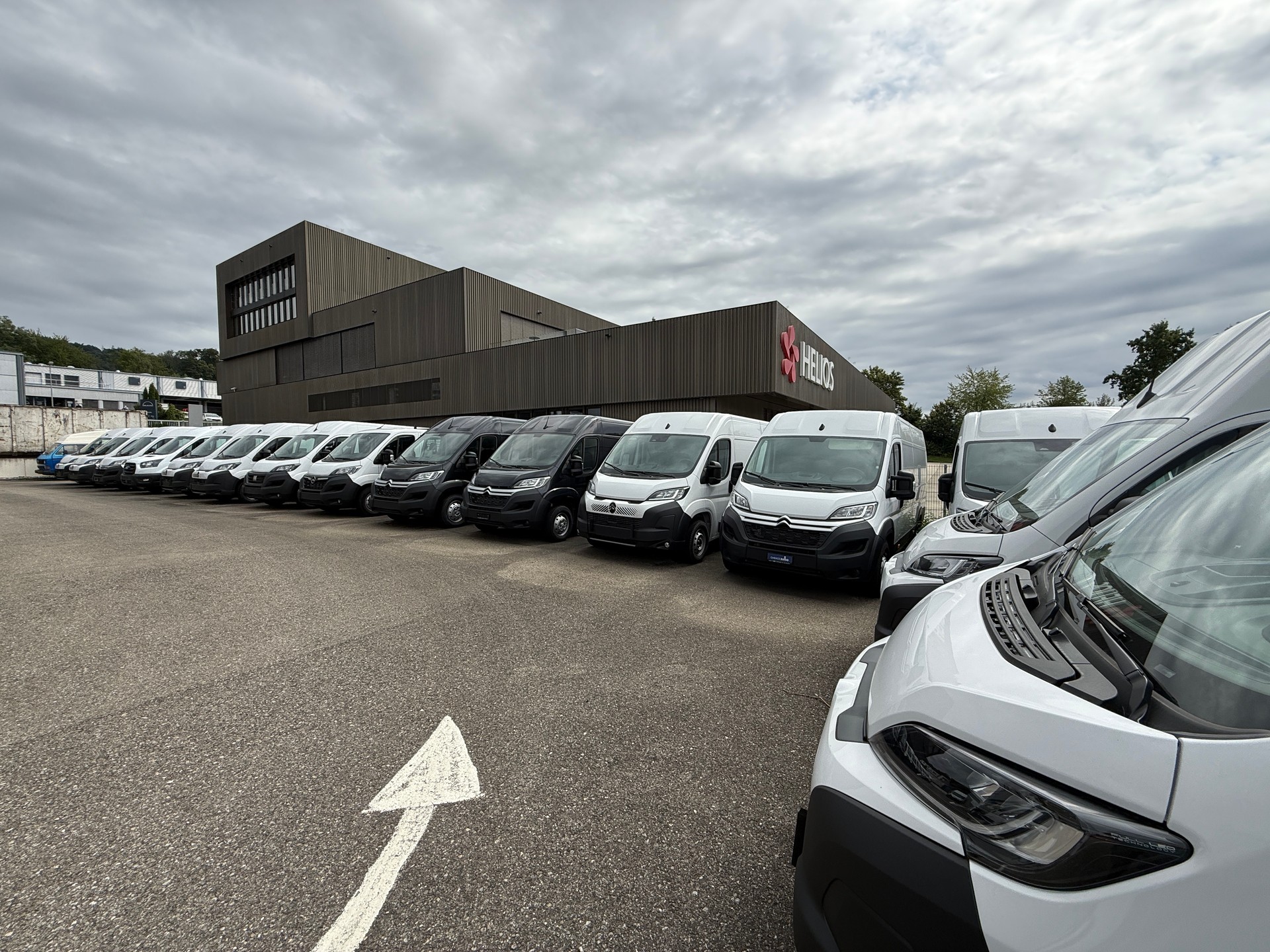 FORD Transit Van DCiV 363 L3H2 2.0 TDCi 130 7 Sitze-image-24