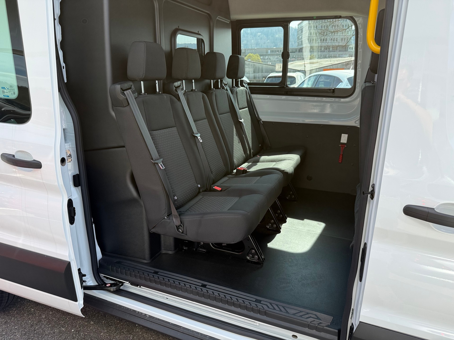 FORD Transit Van DCiV 363 L3H2 2.0 TDCi 130 7 Sitze-image-20