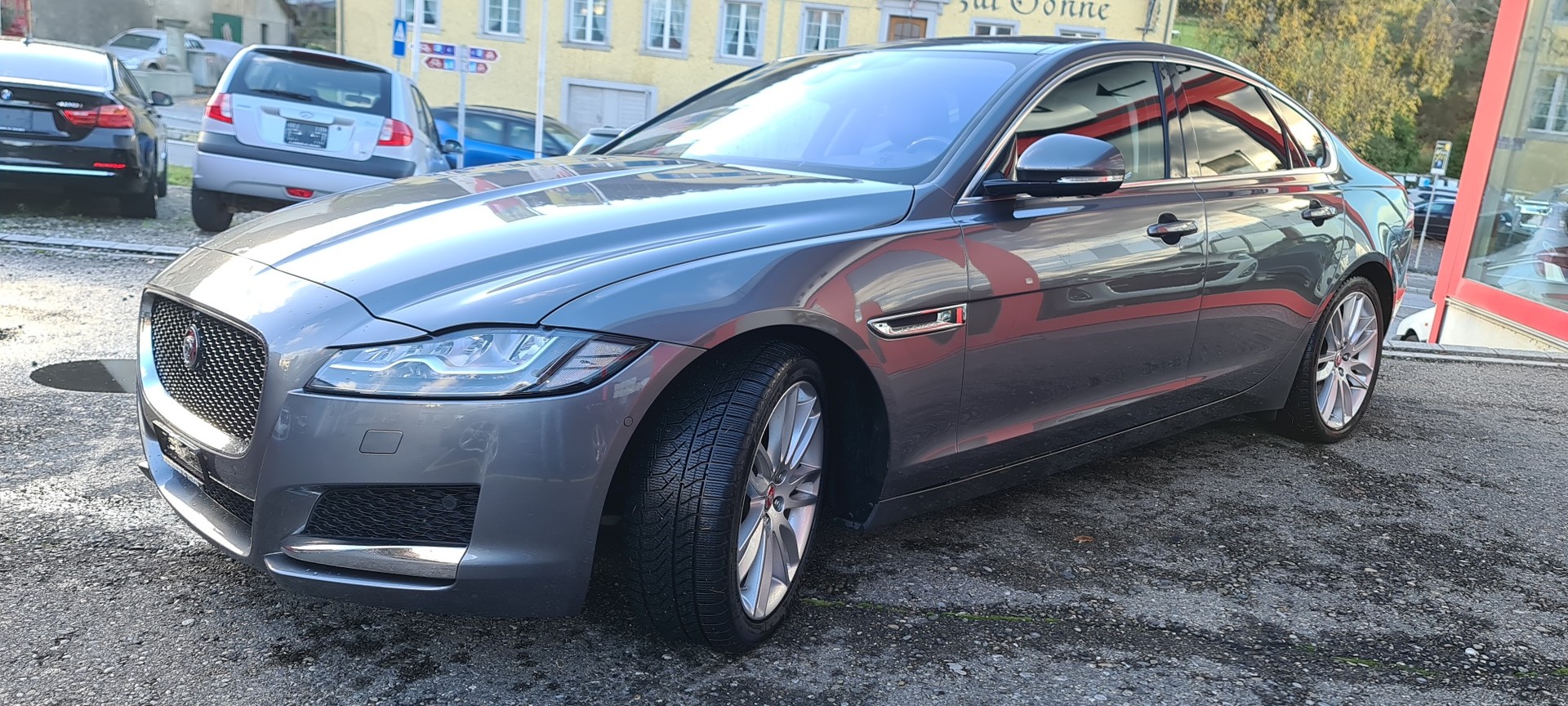 JAGUAR XF 20d Portfolio Automatic-image-8