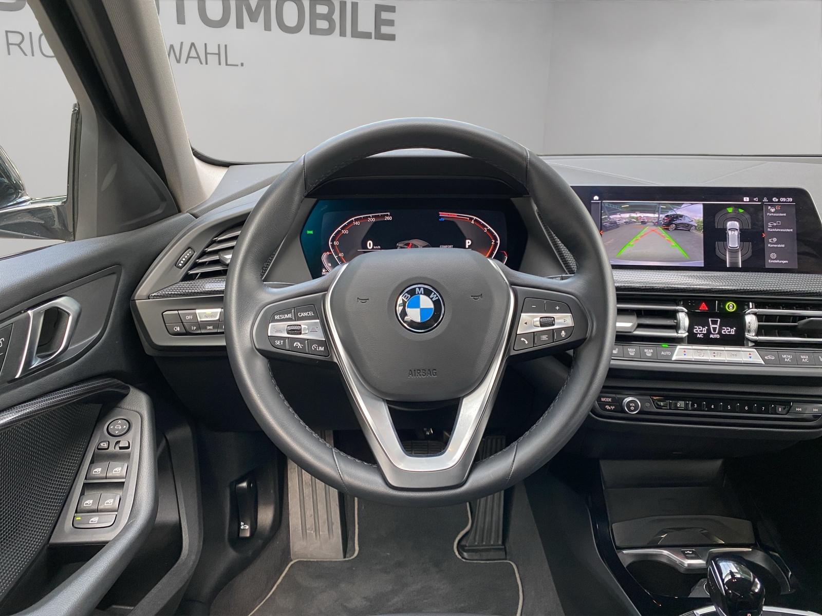 BMW 120d xDrive-image-4