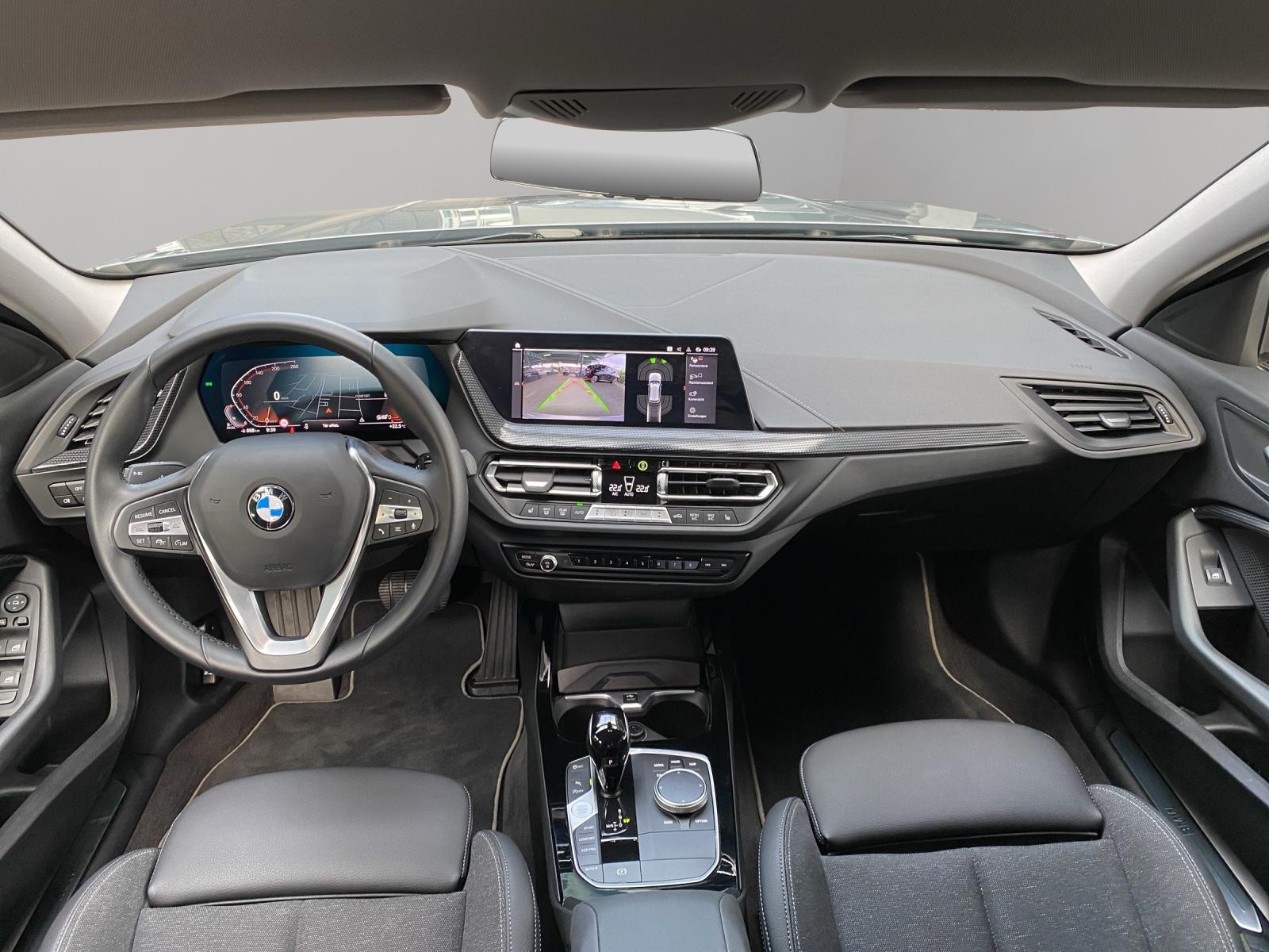 BMW 120d xDrive-image-5