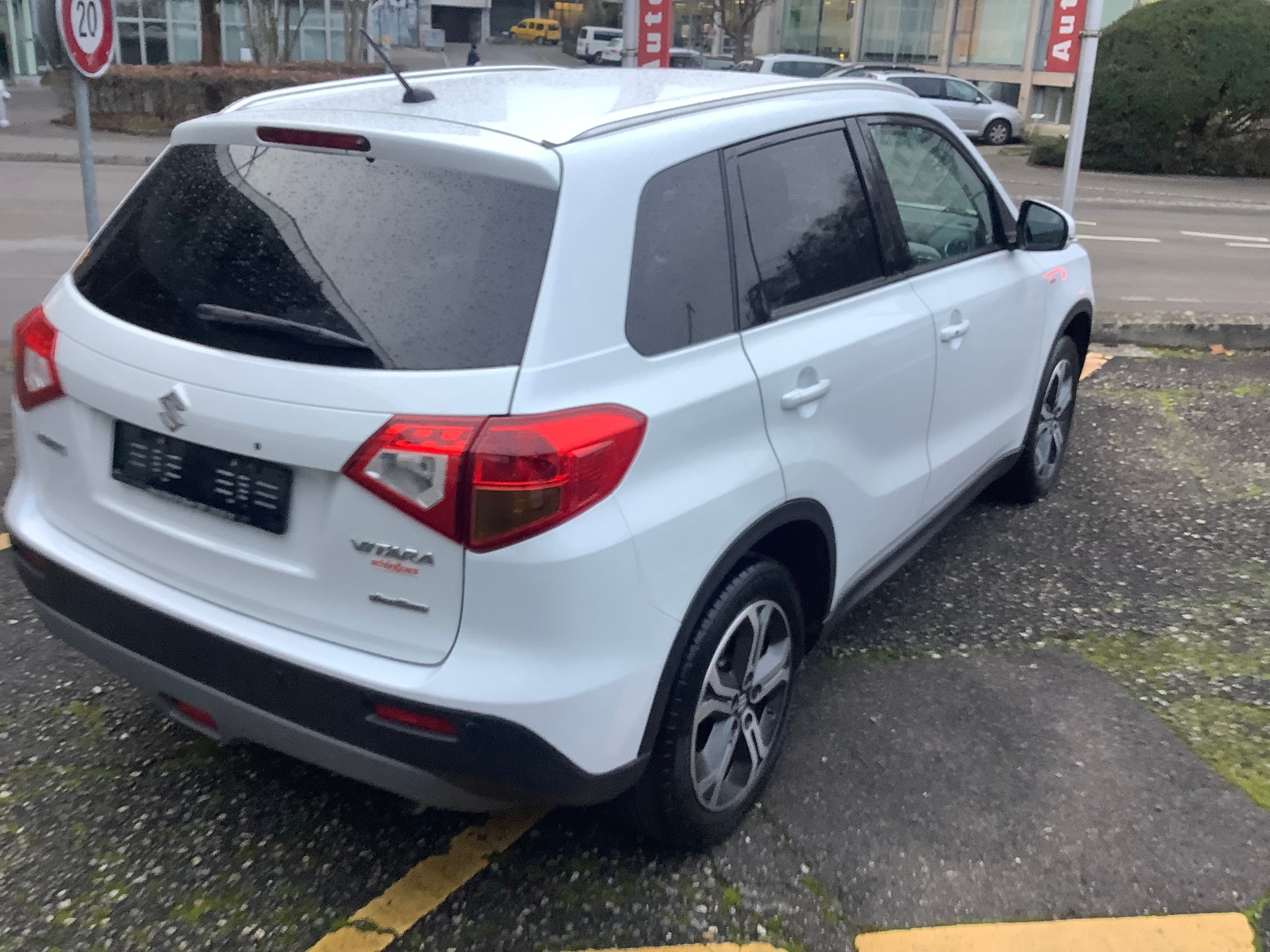 SUZUKI Vitara 1.6 Compact Top-image-6