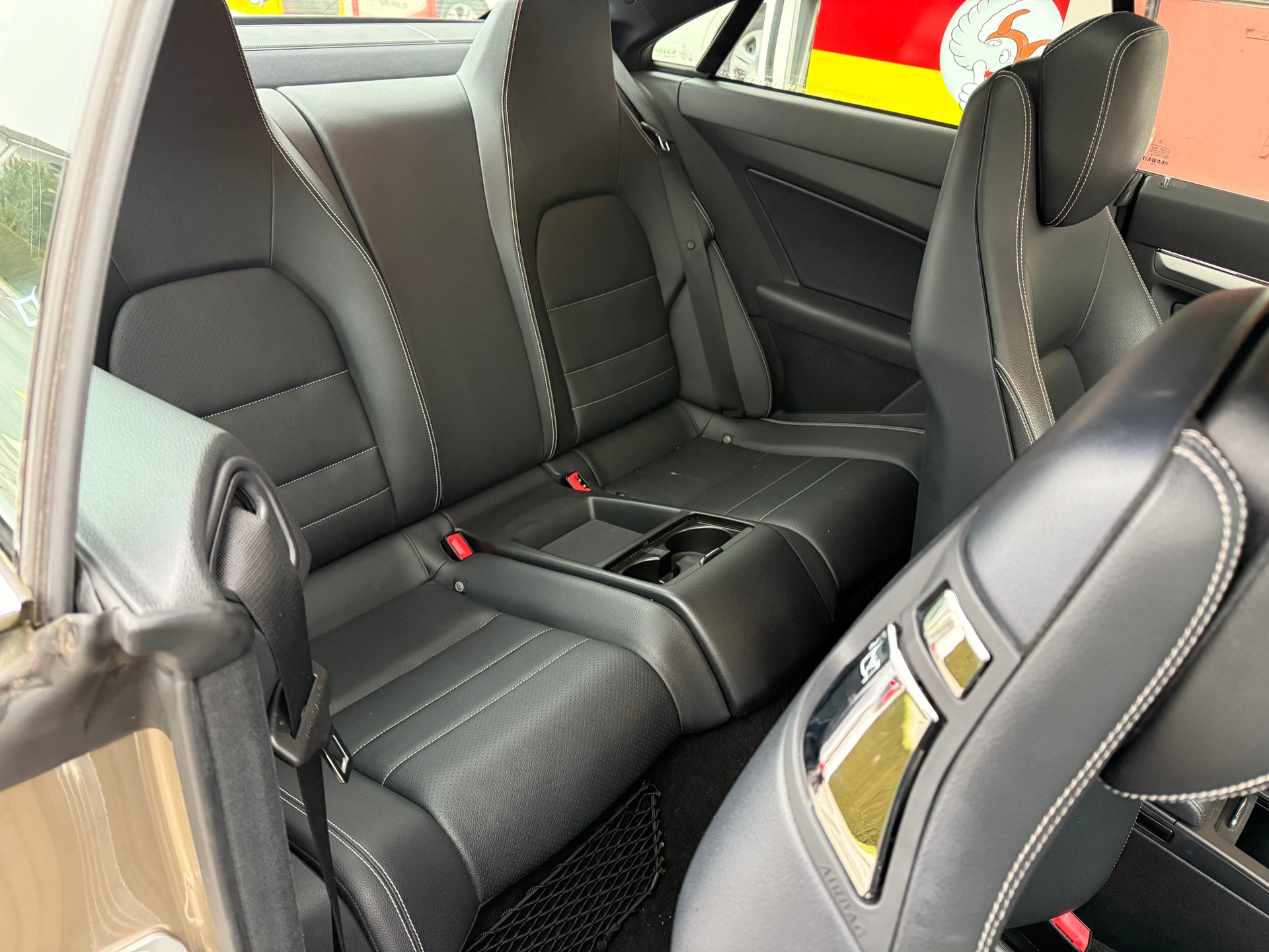 MERCEDES-BENZ E 350 CGI BlueEfficiency 7G-Tronic-image-8