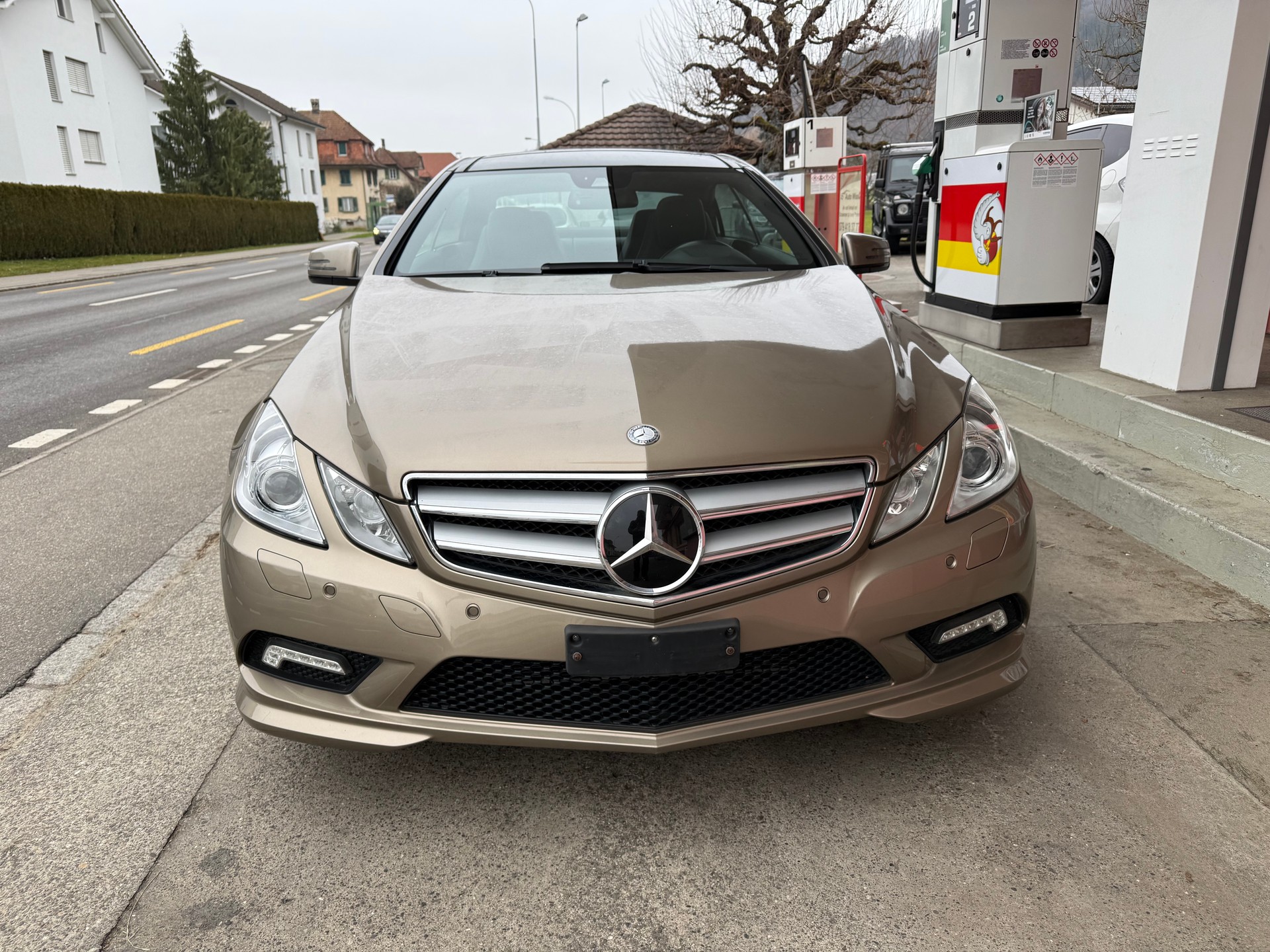 MERCEDES-BENZ E 350 CGI BlueEfficiency 7G-Tronic-image-1